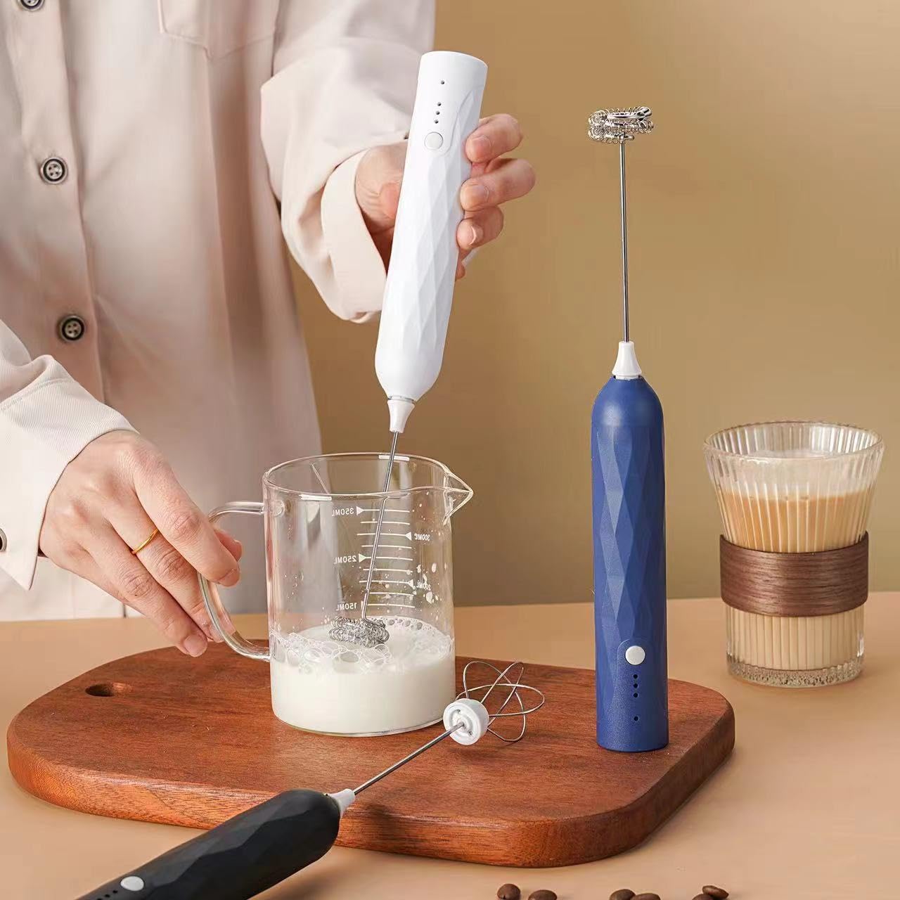 500W Powerful Cordless Immersion Blender - Electric Handheld Blender with Turbo Mode & Detachable Base - Portable Kitchen Gadget for Soup, Smoothie, Puree, Baby Food - Perfect for Home Cooking, Meal Prep & Healthy Blending