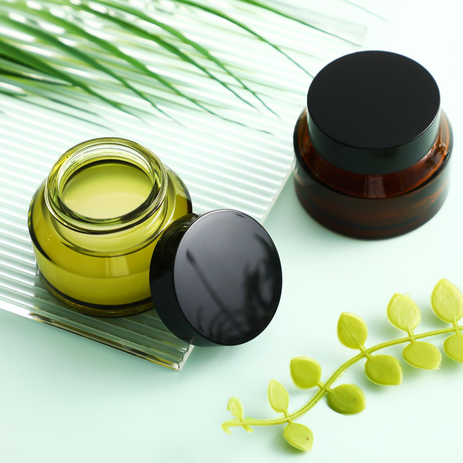 6-Piece Small Glass Jars with Airtight Lids - 0.5/1/2 oz Travel-Sized Cosmetic Containers with Inner Liners - Perfect for Toiletries, Body Cream Samples & Skincare Products (Amber & Green) - Ideal for Travel, DIY Beauty, Gift Packaging & Home Organization