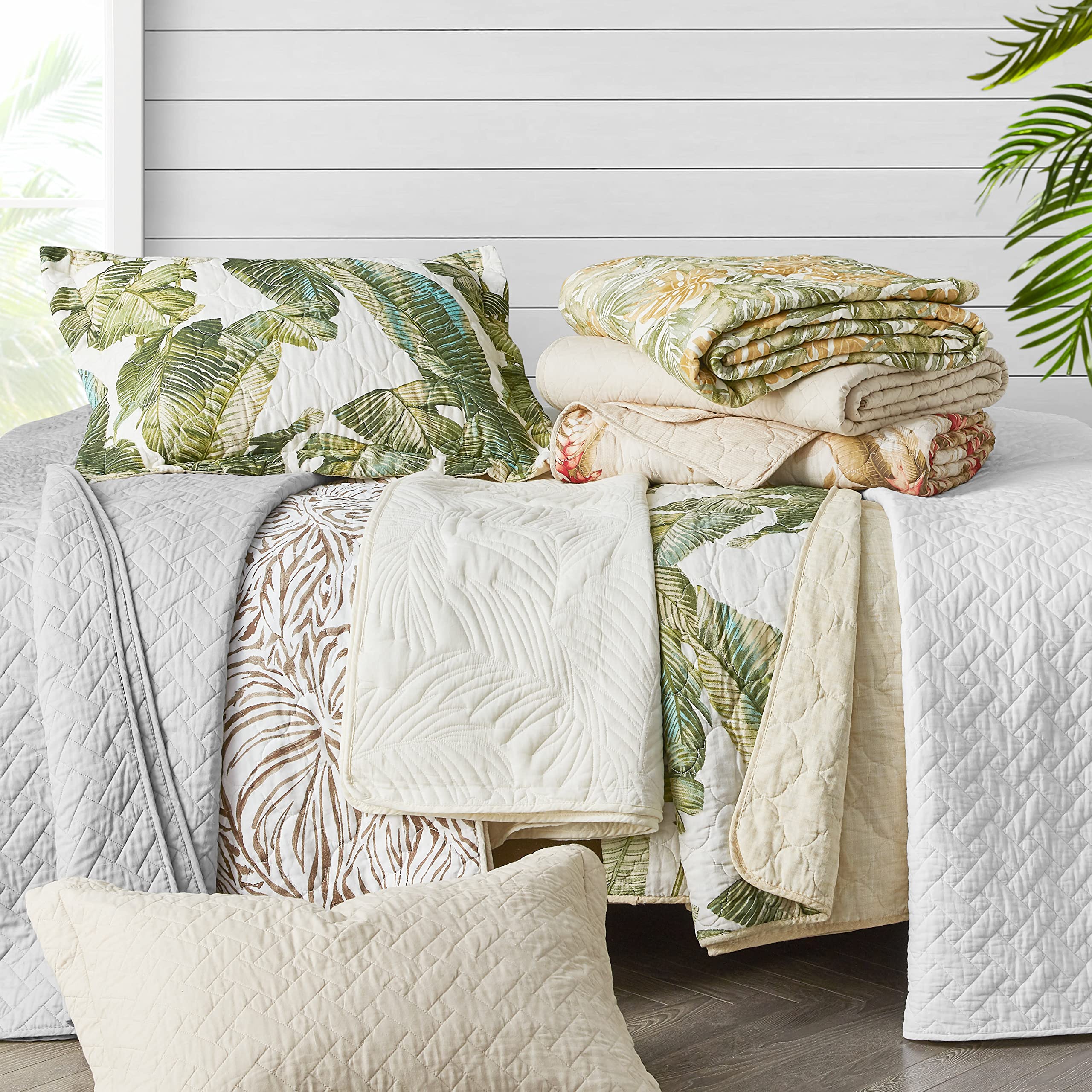 Tommy Bahama Queen Quilt Set - Reversible 100% Cotton All Season Bedding with Matching Shams | Coastal Decor for Beach House & Guest Room | Freeport Blue Queen Size