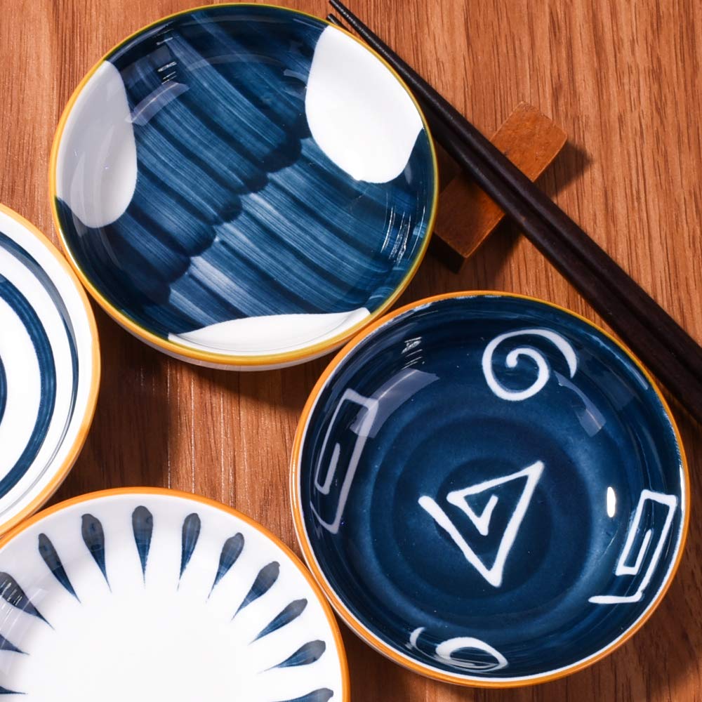 Premium Japanese Porcelain Sauce Dishes - Set of 4 Ceramic Dipping Bowls for Sushi, Soy Sauce & Condiments - Elegant Tableware for Asian Dining, Sushi Parties & Home Restaurants