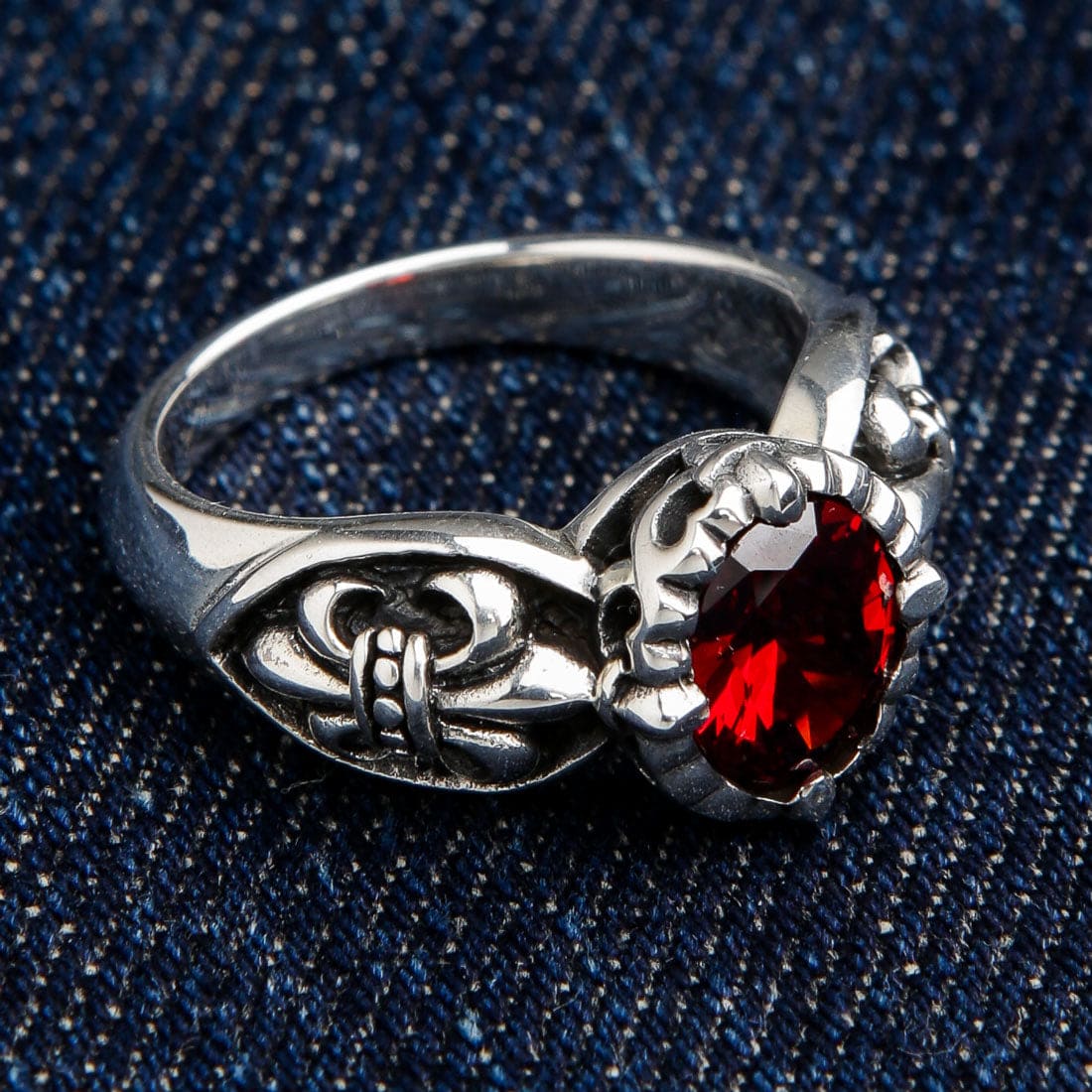 Red Garnet Medieval Fleur De Lis Sterling Silver Gothic Ring for Women - Vintage Inspired Jewelry for Renaissance Fairs, Gothic Fashion & Special Occasions