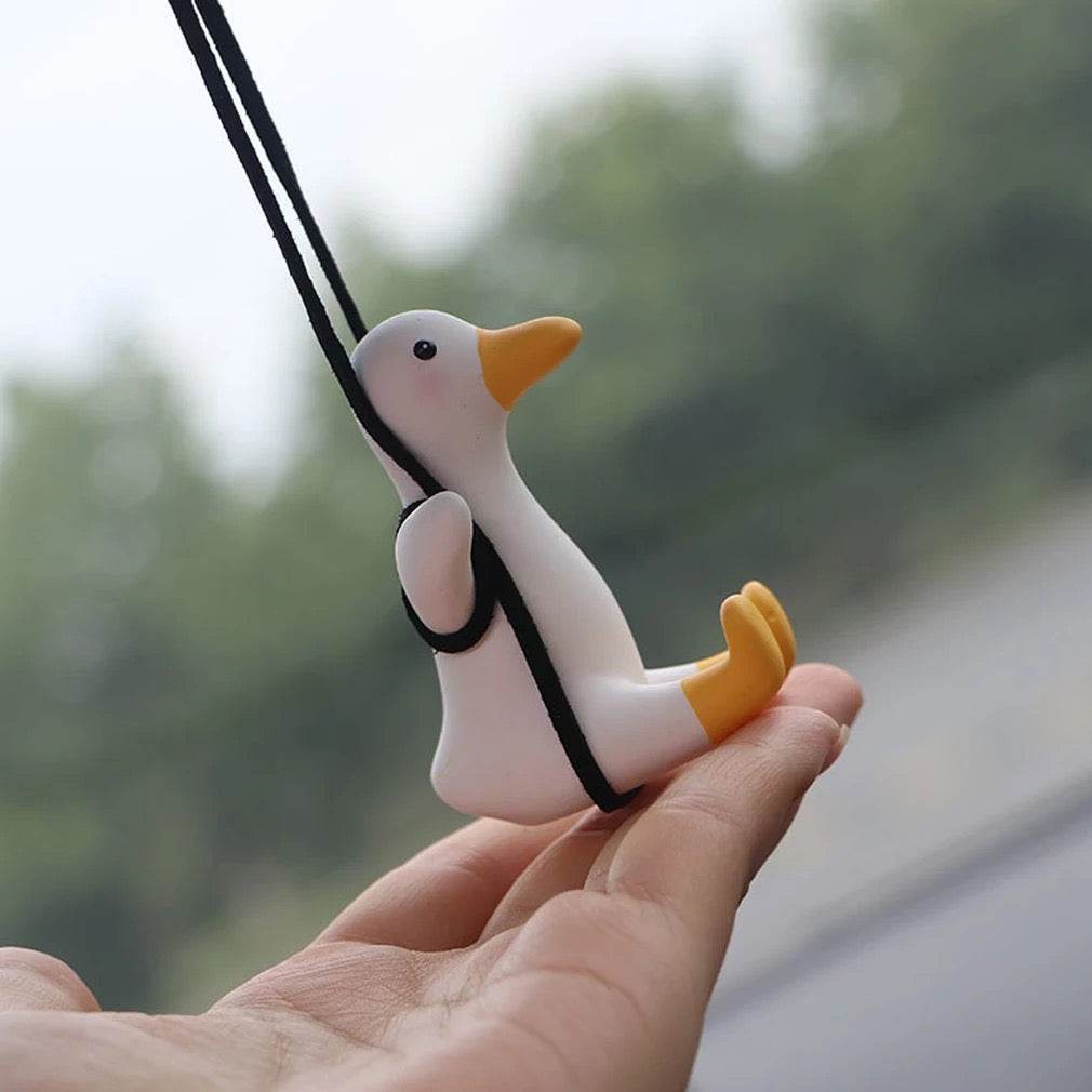 Fun Swinging Car Duck Toy - Cute Dashboard Decor for Cars, Stress Relief & Road Trip Companion