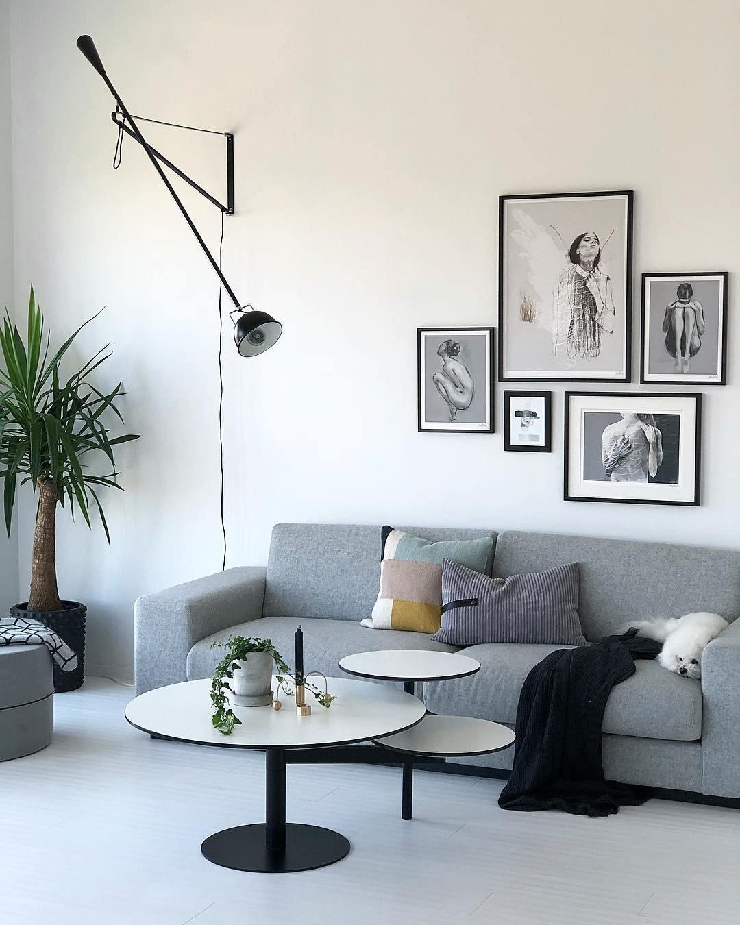 Long Arm Wall Lamp - Adjustable Swing Arm Sconce for Bedroom, Living Room & Office - Modern Reading Light with Dimmable LED Bulb - Perfect for Nighttime Reading and Task Lighting
