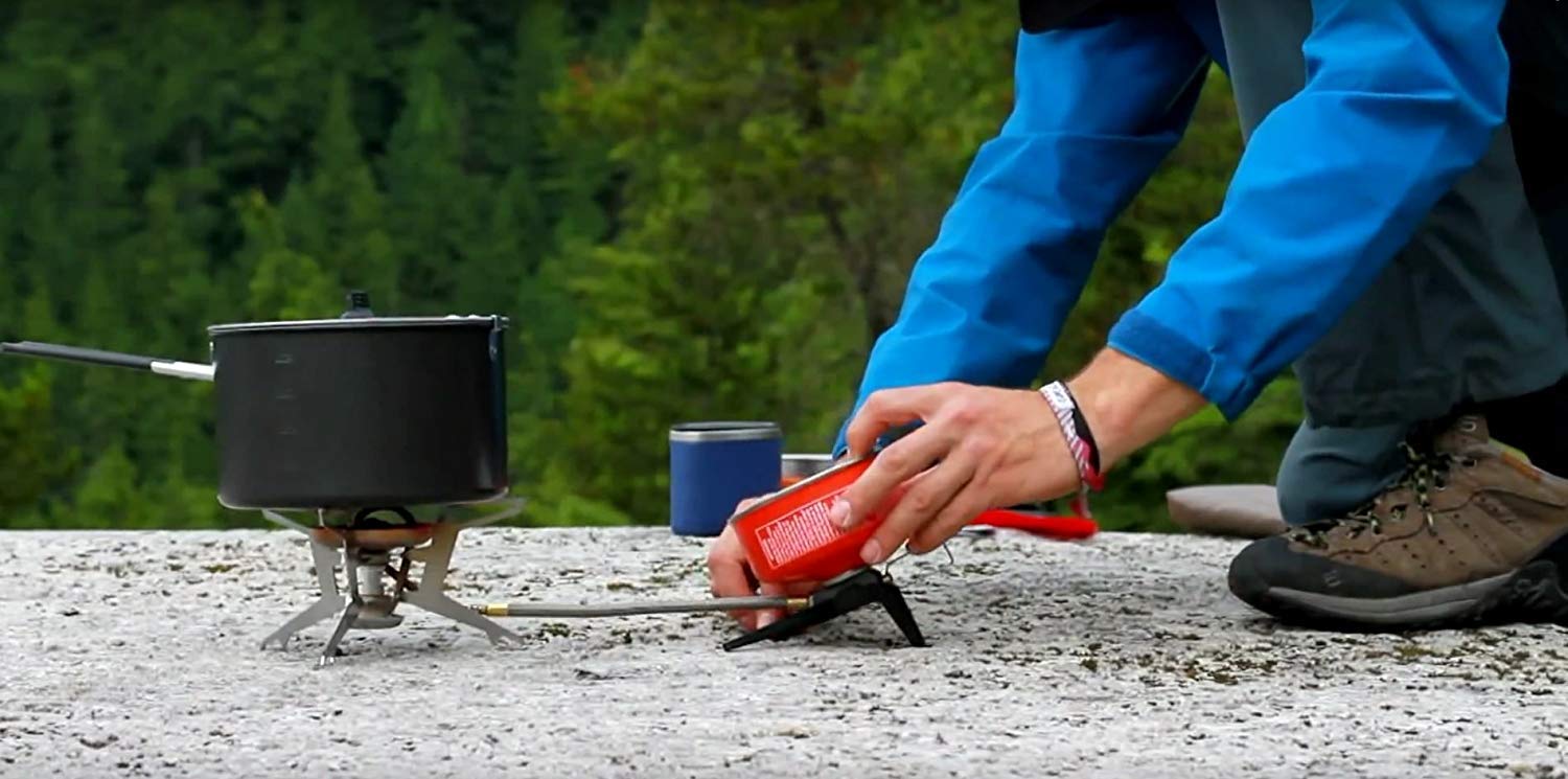 MSR WhisperLite Universal Compact Hybrid Fuel Camping Stove - Lightweight Backpacking Stove for Outdoor Cooking, Hiking & Survival Gear - Perfect for Camping, Backpacking & Emergency Preparedness