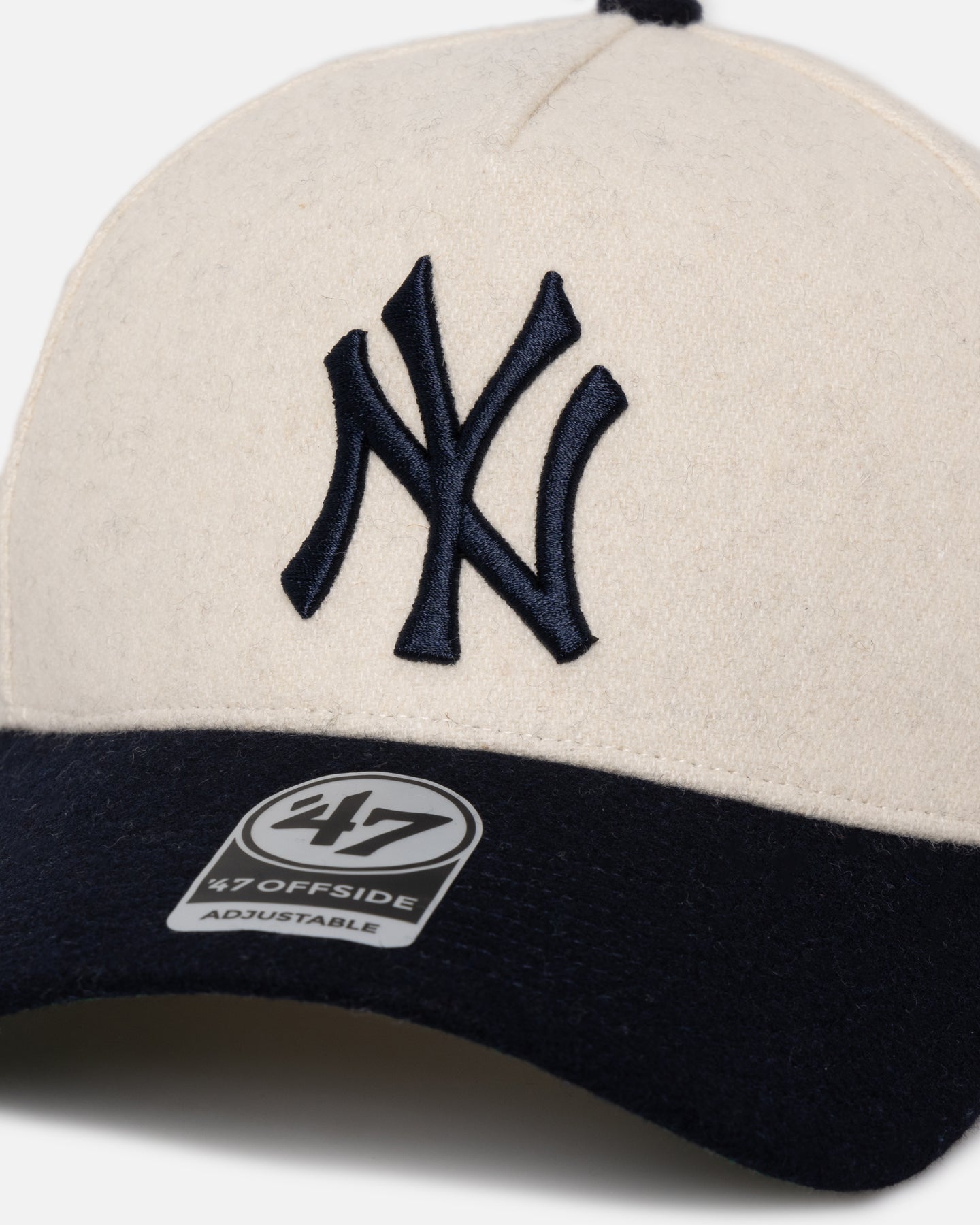 New York Yankees 'Wooly Offside DT' Snapback Hat - 47 Brand Adjustable Baseball Cap for Men & Women - Perfect for Baseball Games, Streetwear Fashion & Sports Fans
