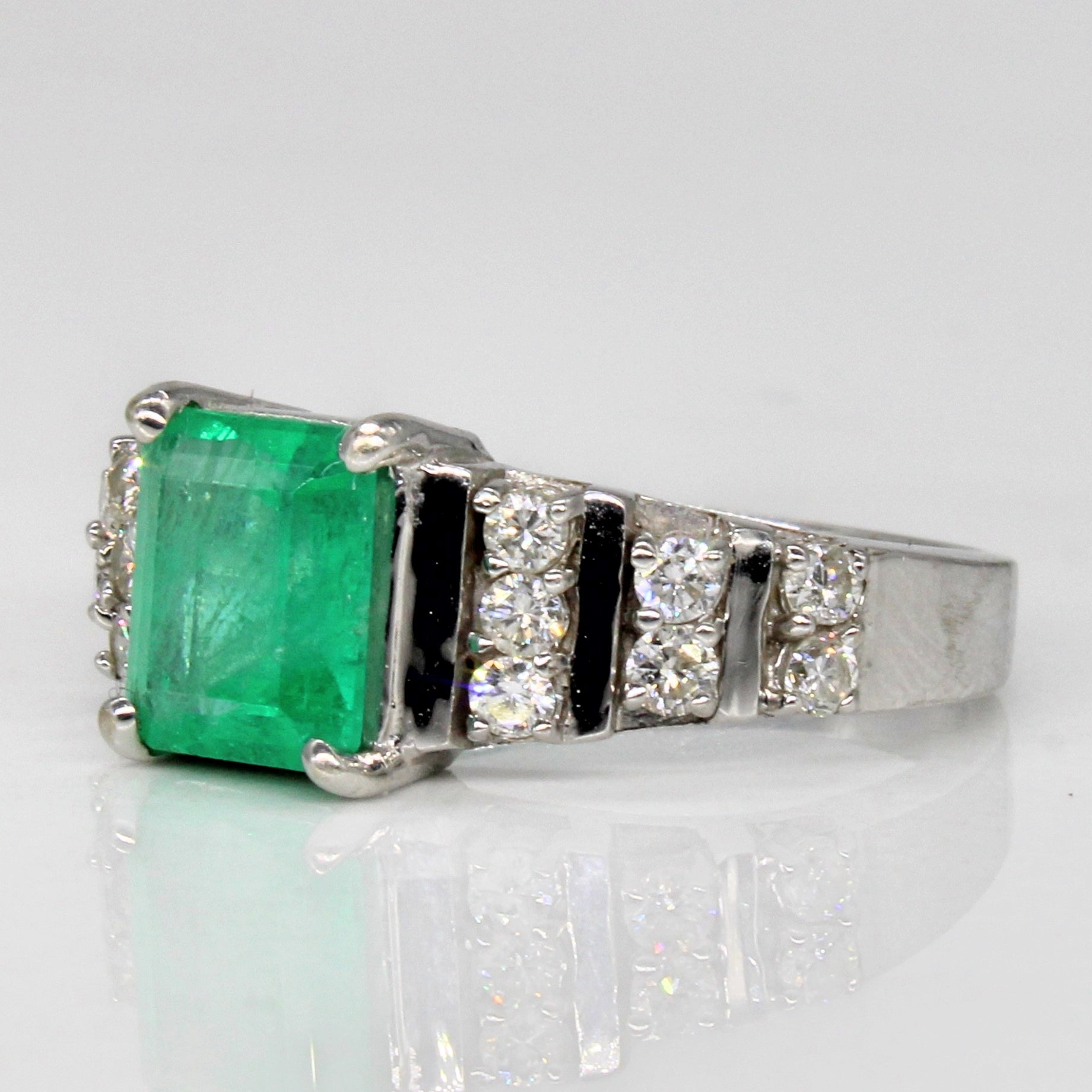 1.45ct Emerald & 0.50ctw Diamond Ring - Size 8 | Elegant Vintage Style Jewelry for Engagement, Anniversary & Special Occasions