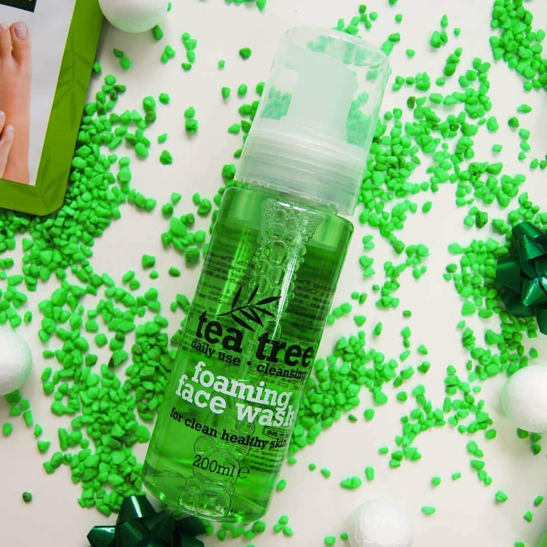 Tea Tree Foaming Face Wash 200ml (Pack of 3) - Deep Cleansing & Acne Control for Oily & Sensitive Skin - Perfect for Daily Skincare Routine & Travel