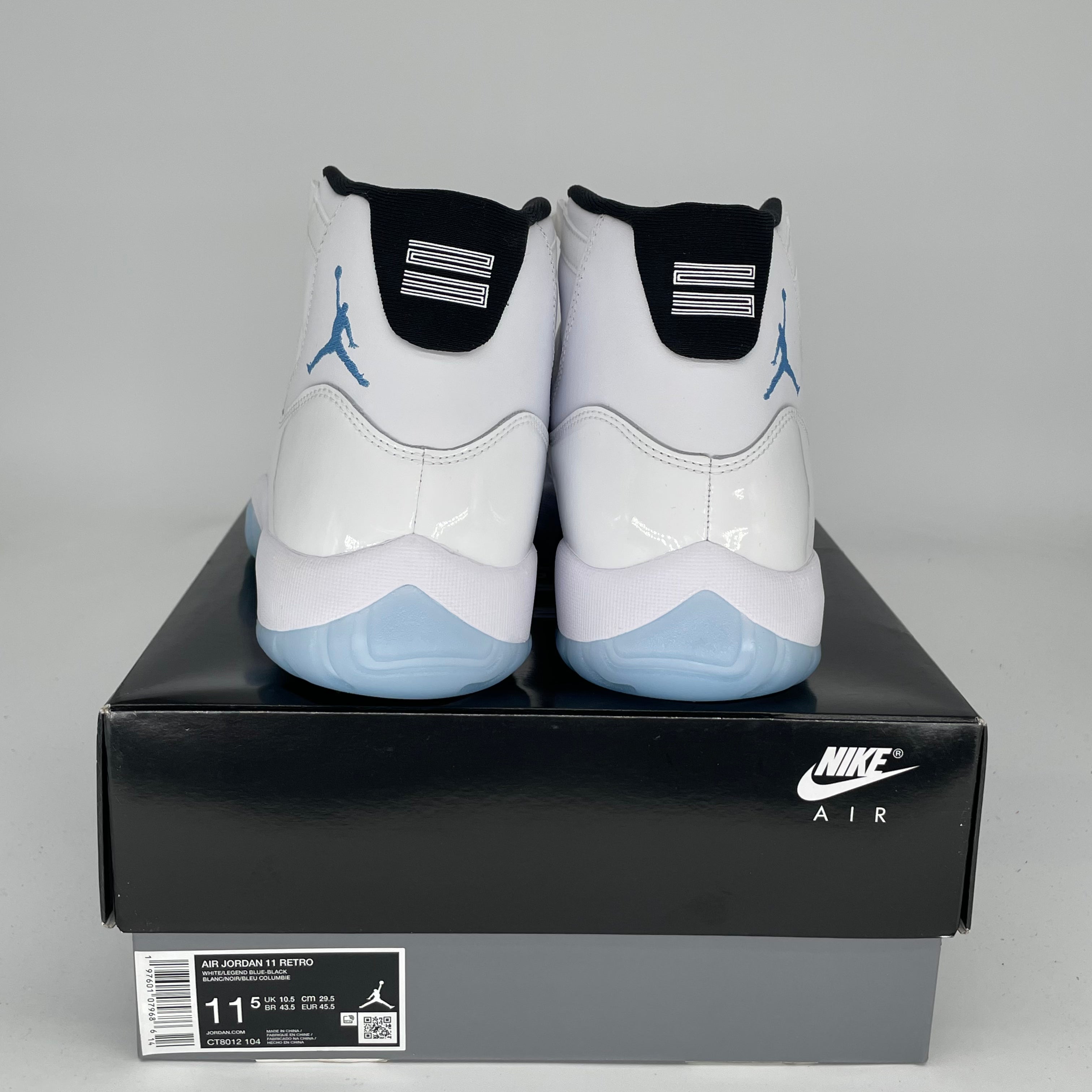 Air Jordan 11 Retro 