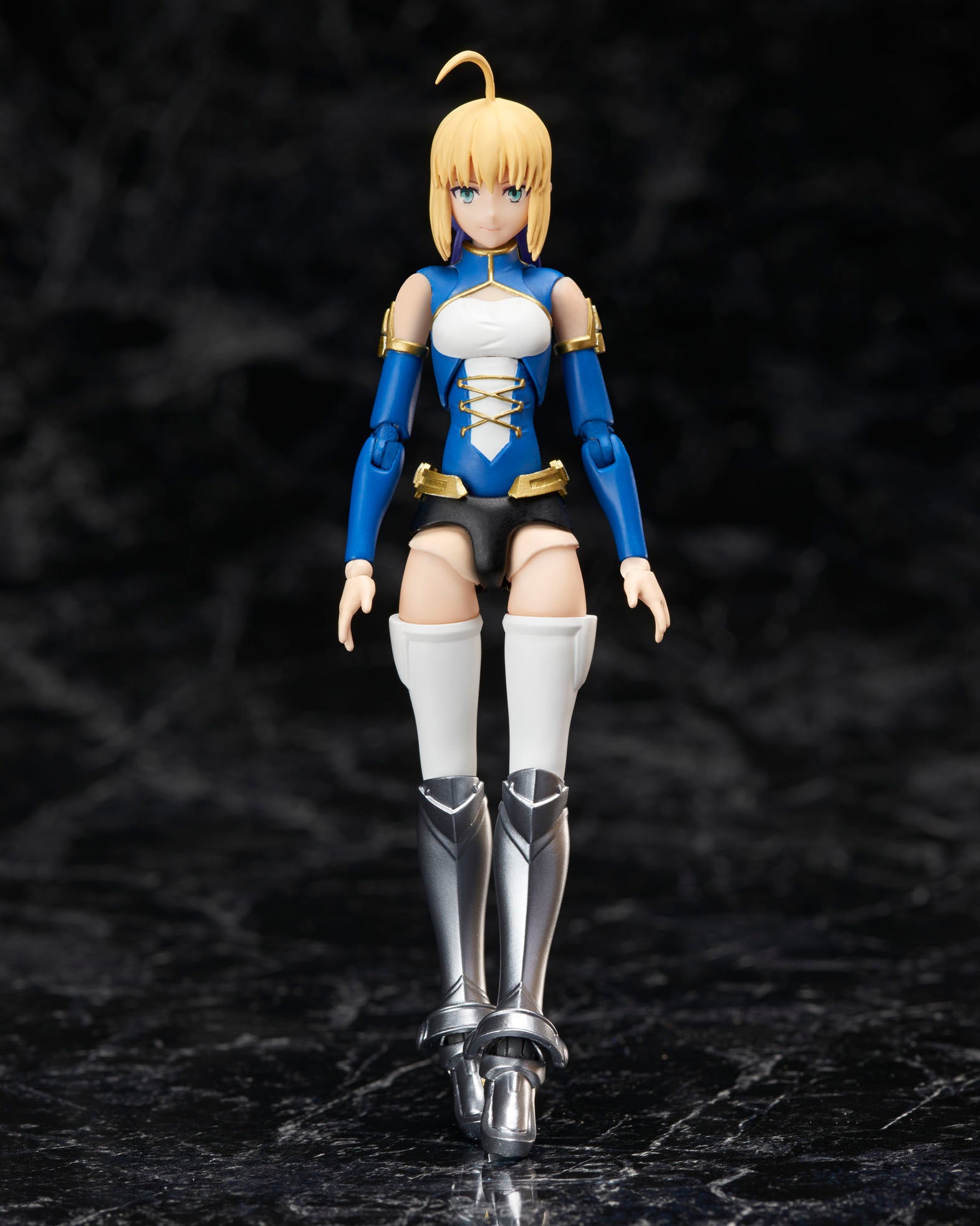 Bandai AGP Saber Altria Pendragon & Variable Excalibur Action Figure - Fate/Grand Order Collectible for Anime Fans & Display