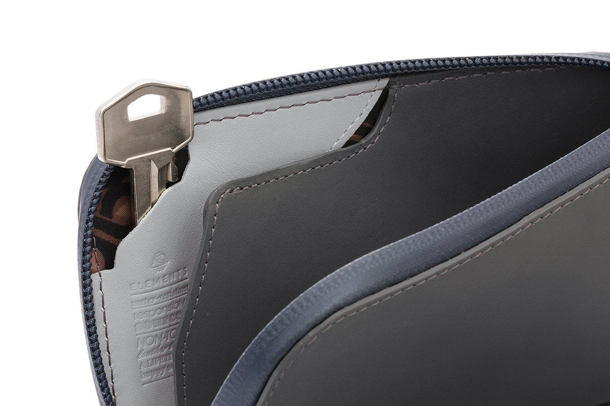 Bellroy Elements Phone Pocket for iPhone 6/6s - Waterproof & Slim Phone Case with RFID Protection | Perfect for Outdoor Adventures, Travel & Everyday Use