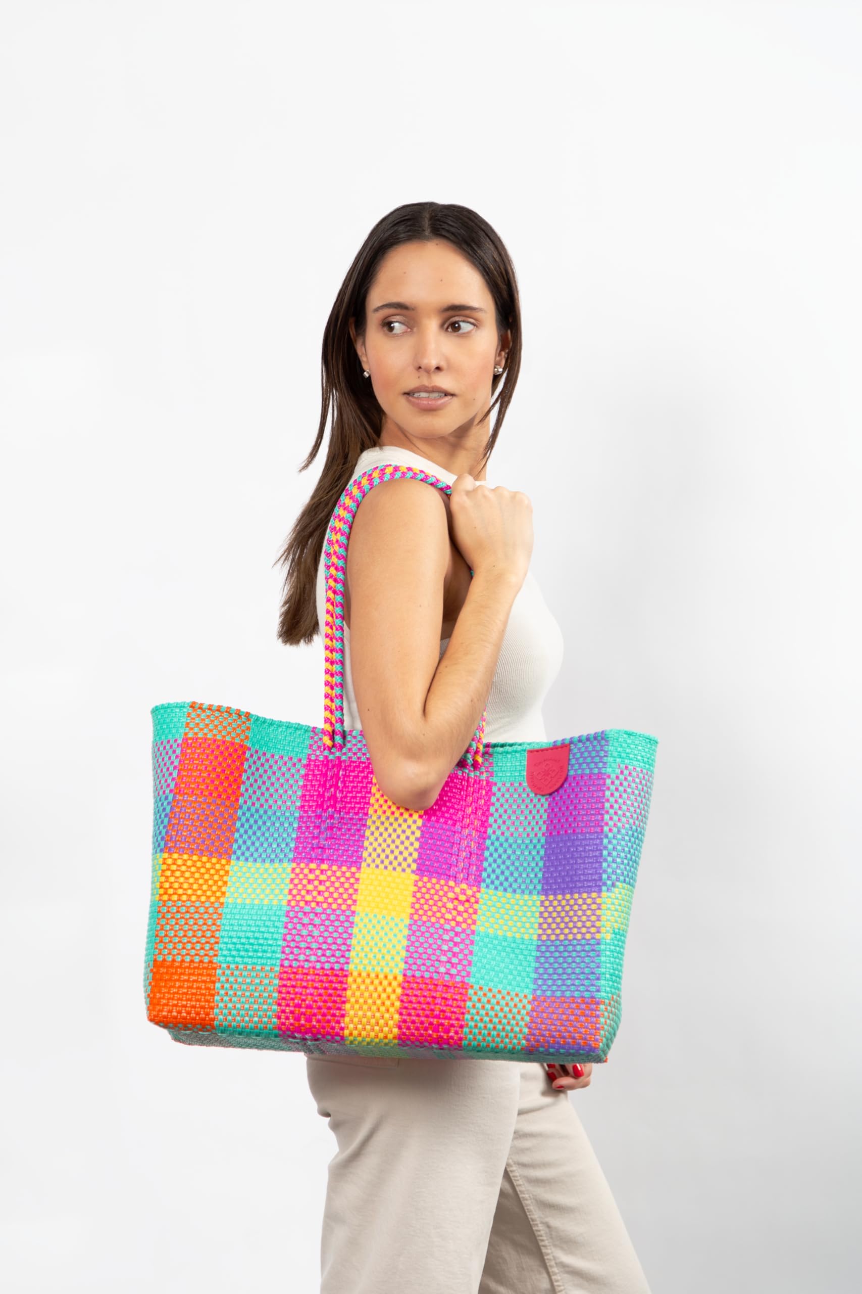 Fiesta Super Tote - Handwoven Mexican Plastic Beach Bag | Water-Resistant Summer Tote in Vibrant Colors | Perfect for Pool Parties, Beach Vacations & Shopping Trips