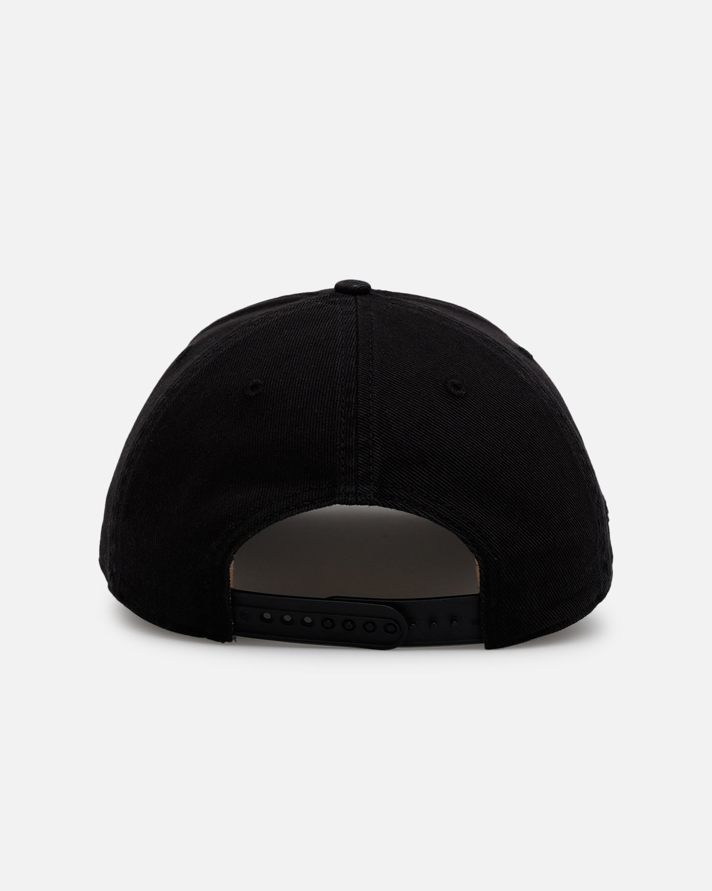 New York Knicks NBA Championship Trophy Case Snapback Hat - Official 47 Brand Adjustable Black Baseball Cap for Men & Women - Perfect for Basketball Games, Fan Collections and Streetwear Fashion