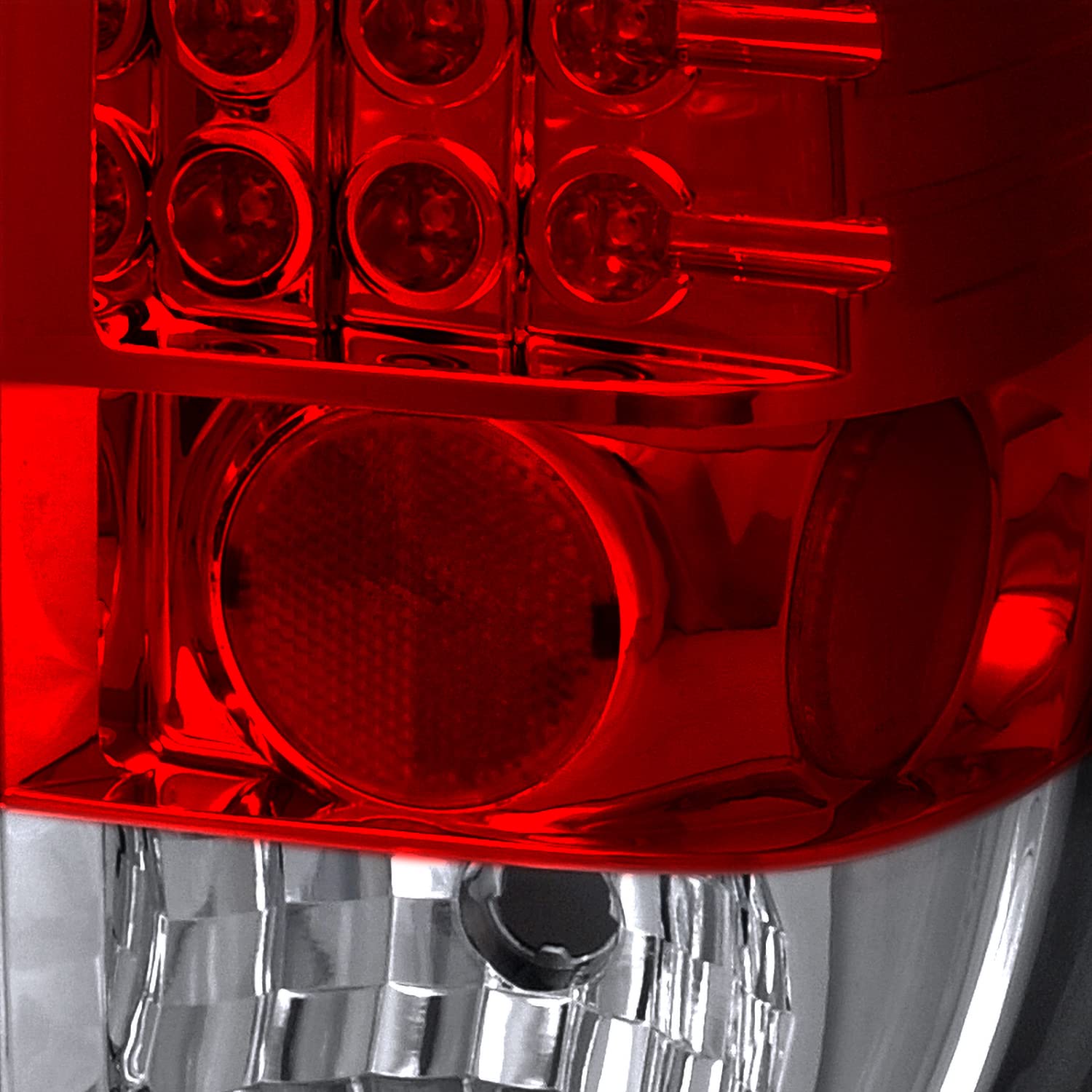 Spec-D Tuning Red Clear Lens LED Tail Lights for 2004-2015 Nissan Titan (Non-Utility Bed) - Left & Right Pair | Durable, Bright & Waterproof | Perfect for Night Driving, Car Shows & Off-Road Adventures
