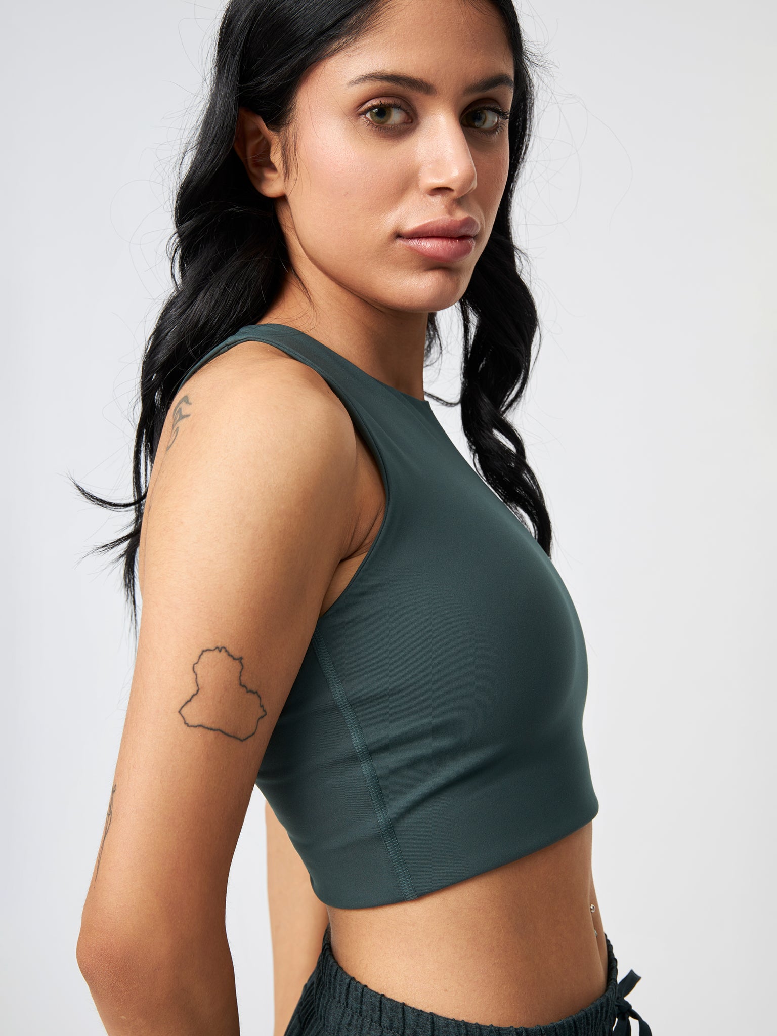 Girlfriend Collective Dylan Crop Bra - High Support Sports Bra for Women | Yoga, Running & Gym Workouts