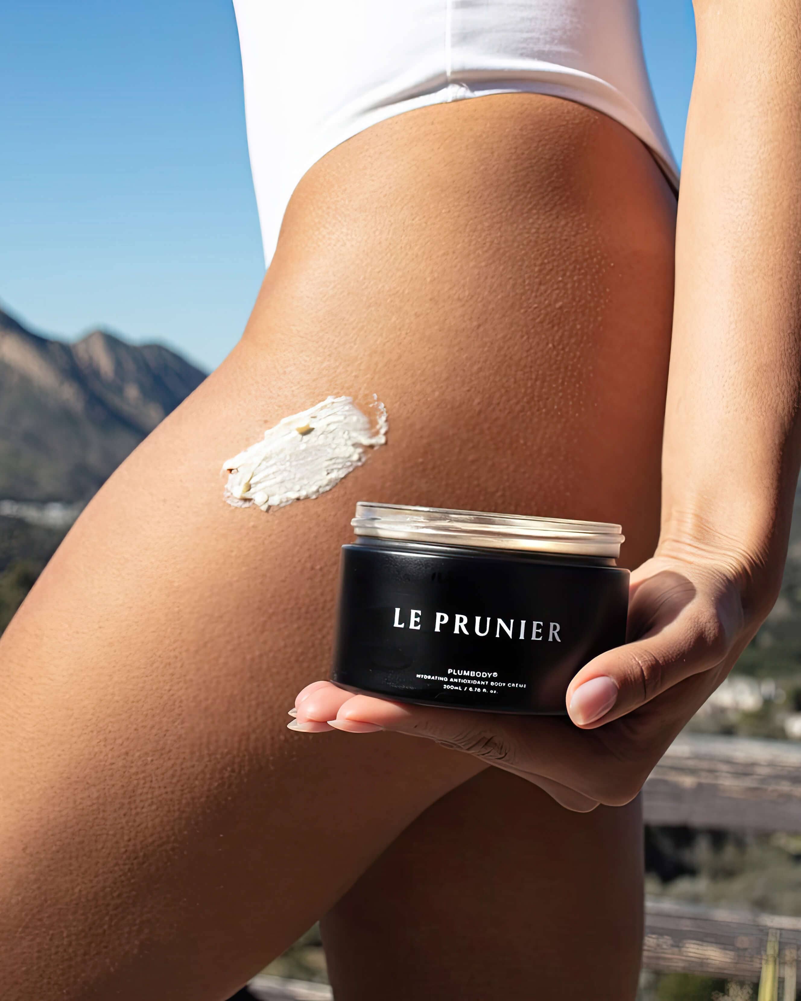 Plumbody™ Hydrating Body Crème - Ultra Moisturizing & Nourishing for Dry Skin | Perfect for Daily Use, After Shower & Nighttime Skincare Routine