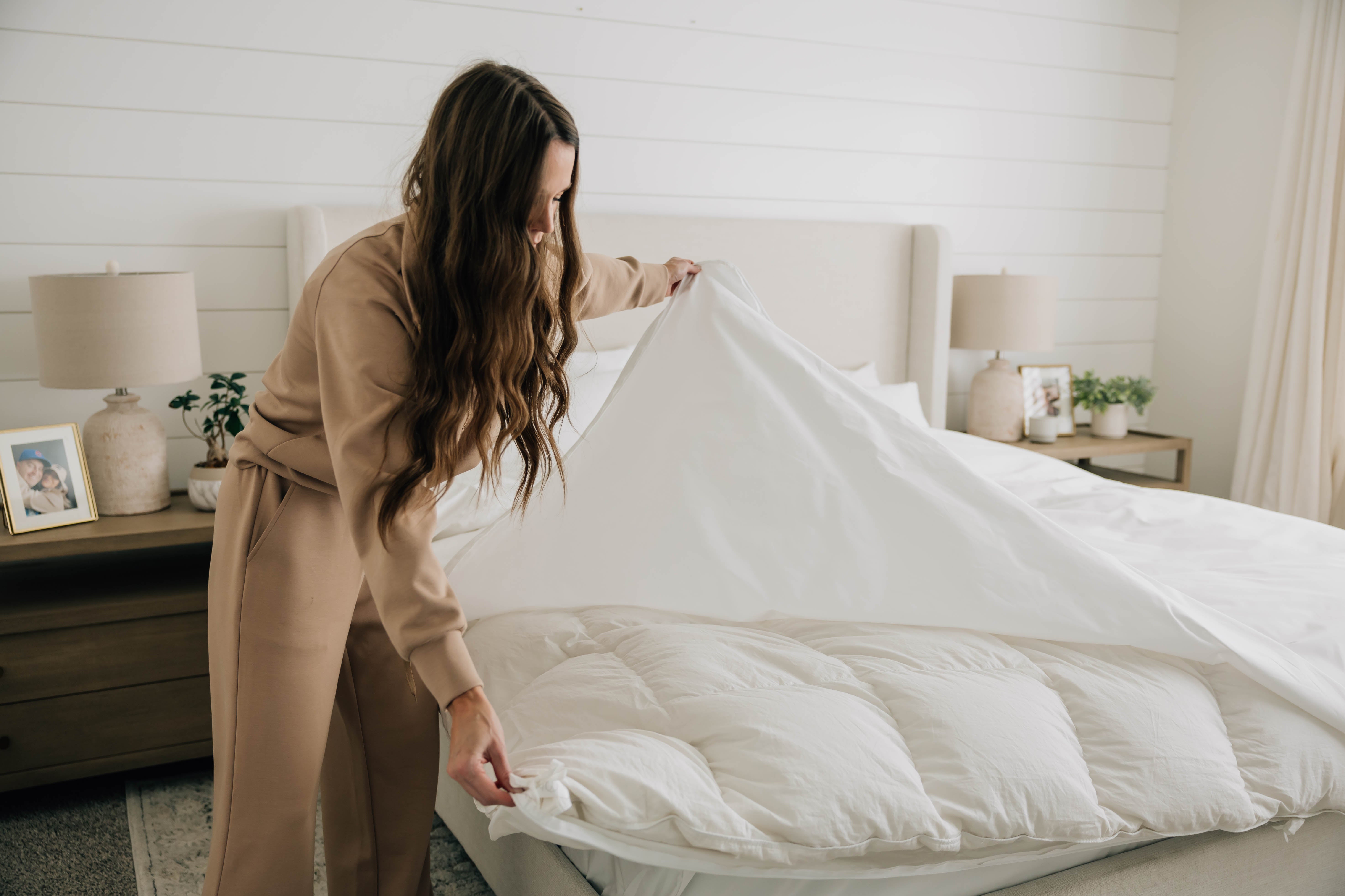 Premium Down Duvet Insert - All-Season Comfort with Hypoallergenic Fill - Perfect for Bedroom, Guest Room & Cozy Home Decor