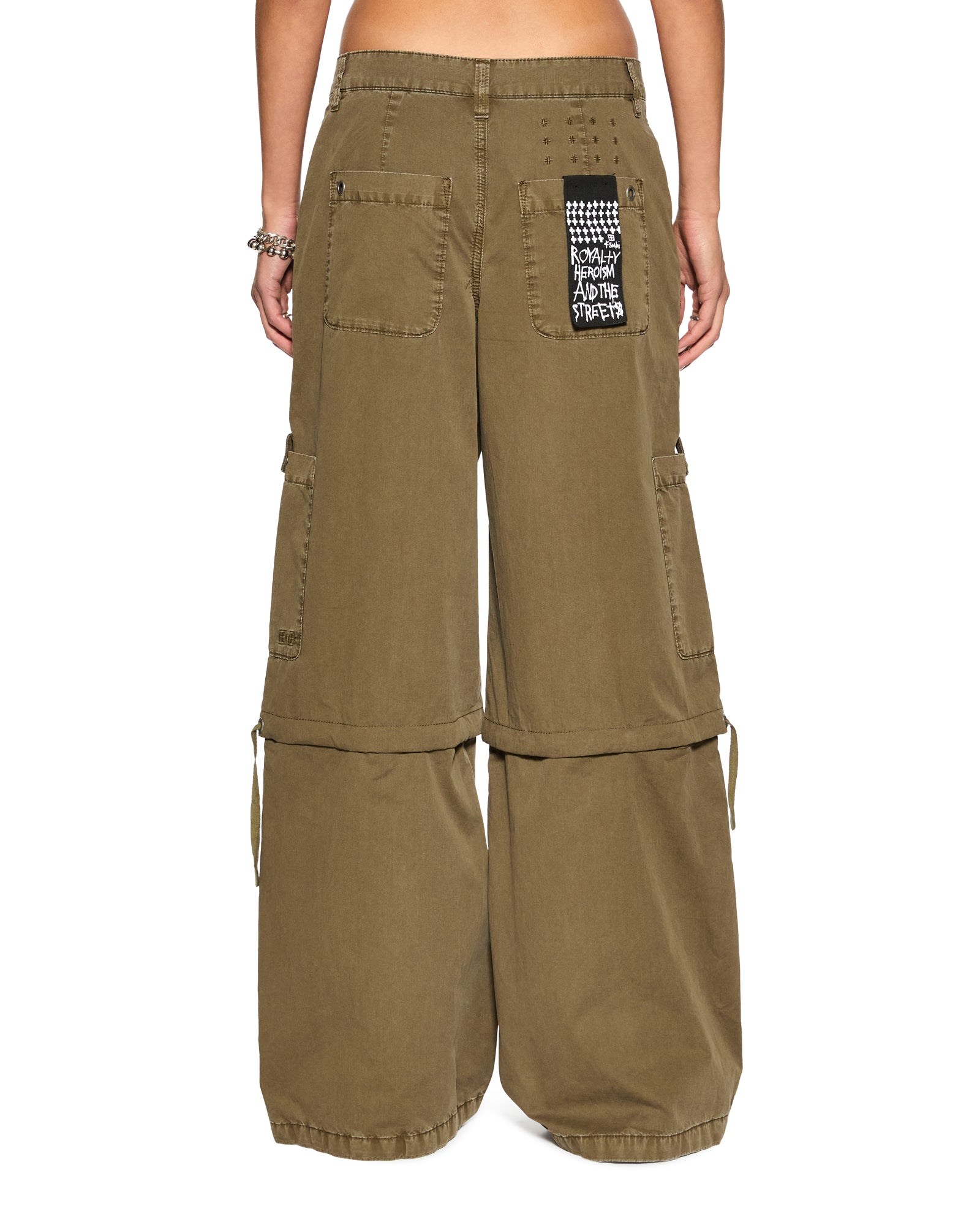 Stylish Baggy Cargo Pants in Khaki - Comfortable & Trendy Streetwear for Men & Women | Perfect for Casual Outfits, Hiking & Urban Fashion