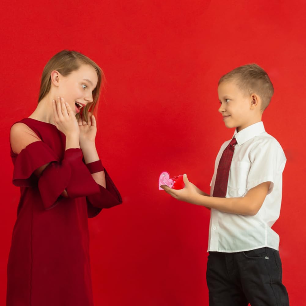 UMEELR 28-Piece Kids Valentine's Day Party Favor Set - Animal Puzzle Erasers, Heart-Shaped Erasers & Valentine Cards for Classroom Exchange, School Prizes & Gift Giving - Perfect for Valentine's Day Celebrations, Classroom Activities & Kids' Party Games