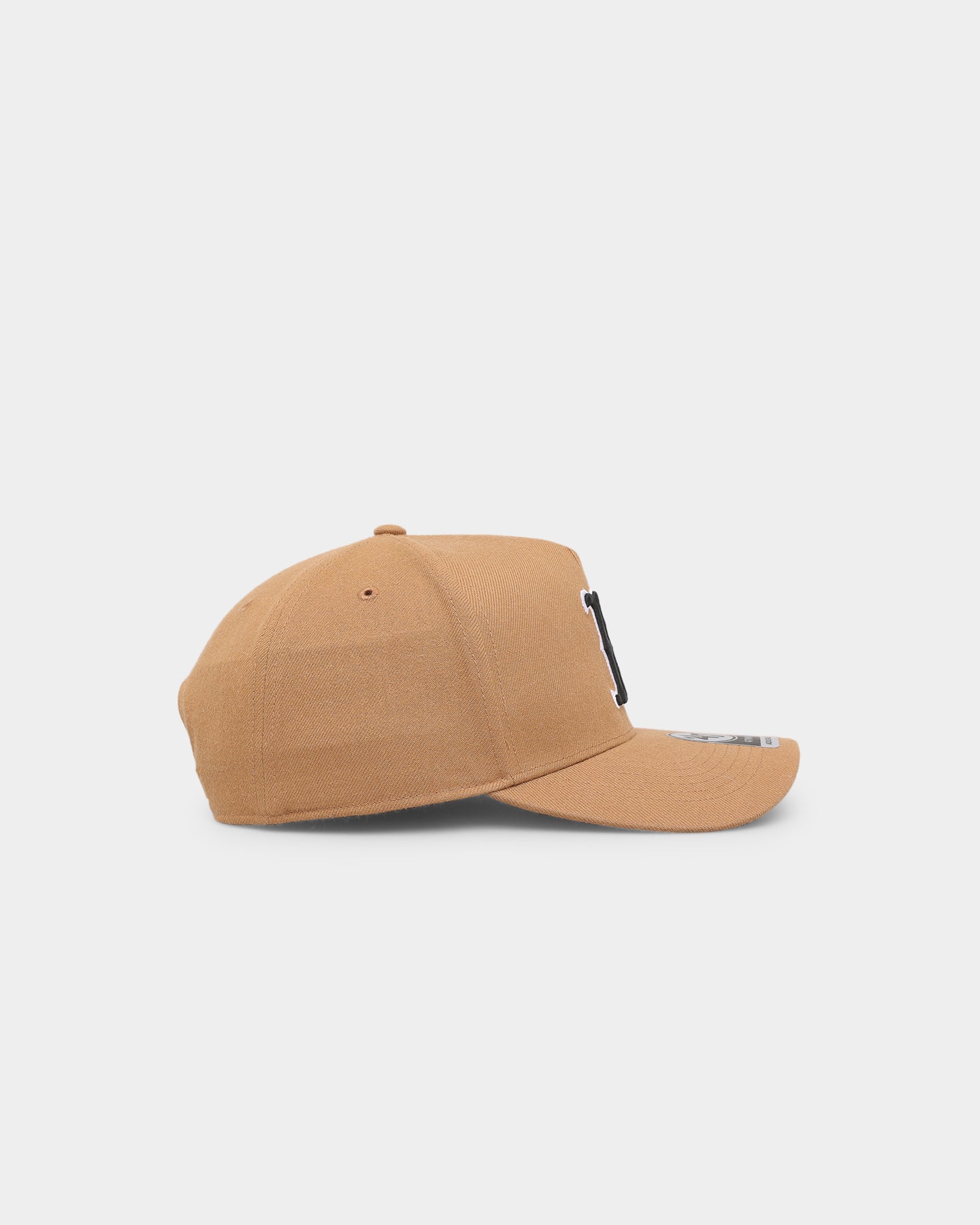 47 Brand Boston Red Sox Replica MVP DT Snapback Camel Hat - Official MLB Licensed Baseball Cap for Men & Women - Perfect for Games, Sports Events & Casual Wear