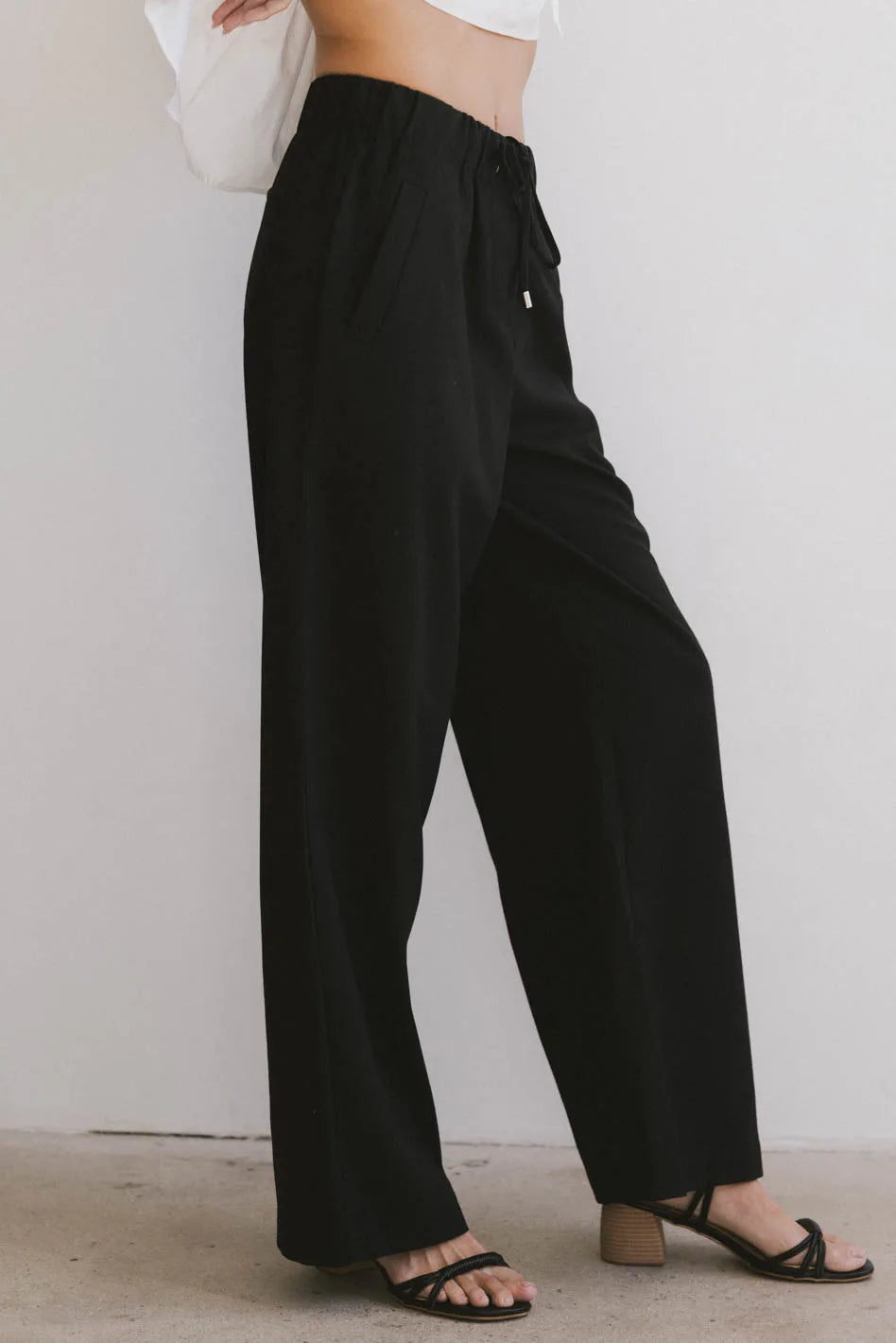 Eslyn Black Baggy Pants for Women - Comfortable Loose Fit Casual Trousers | Perfect for Streetwear, Lounge & Everyday Wear