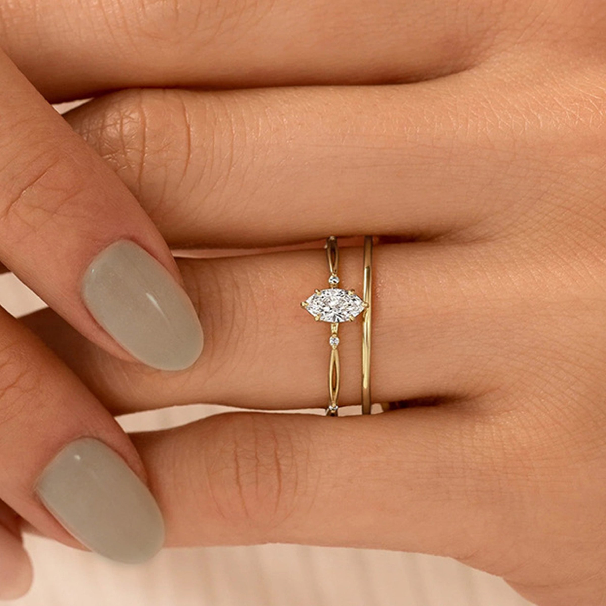 Olive Bloom Marquise Cut Moissanite Ashes Ring - Elegant Memorial Jewelry for Remembrance & Special Occasions