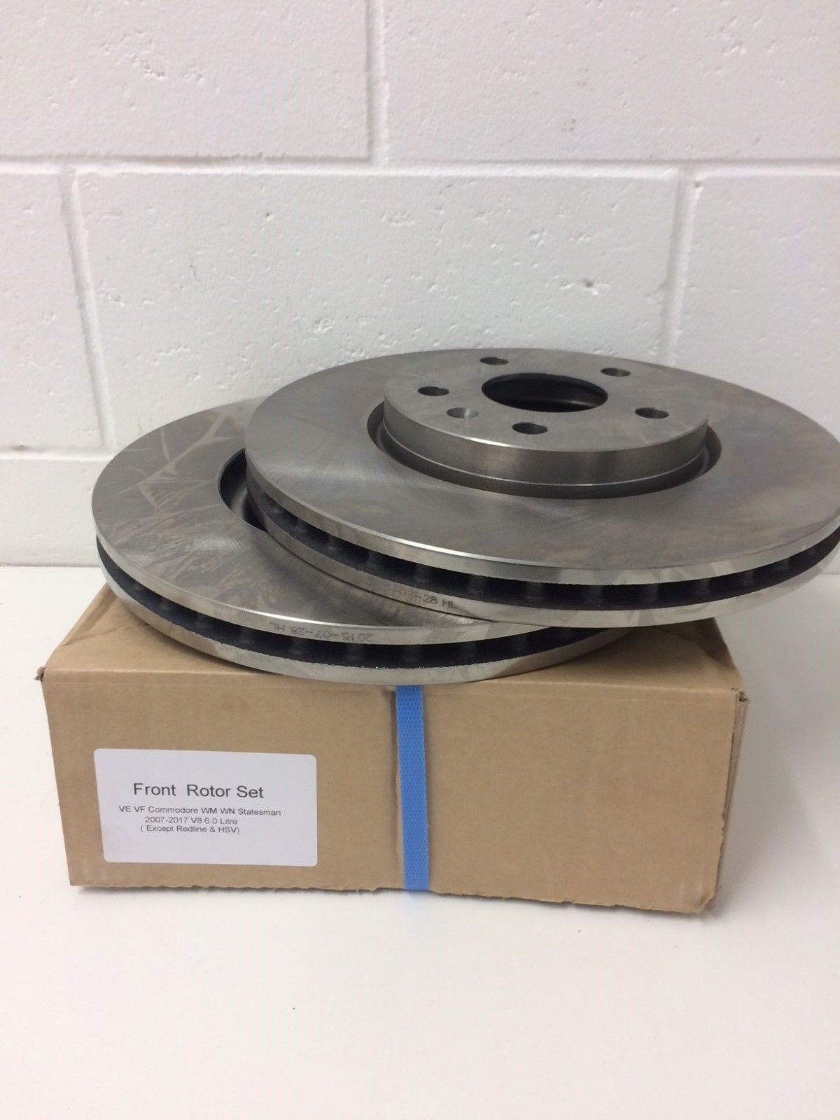 Genuine Holden Brake Caliper & Rotor Set Front for Commodore/Statesman VF WN - Perfect for Front Brake System Replacement & Performance Upgrade
