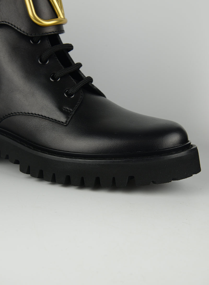Black Leather Biker Boots for Women - Stylish & Comfortable Riding Boots for Motorcycle, Fashion & Everyday Wear