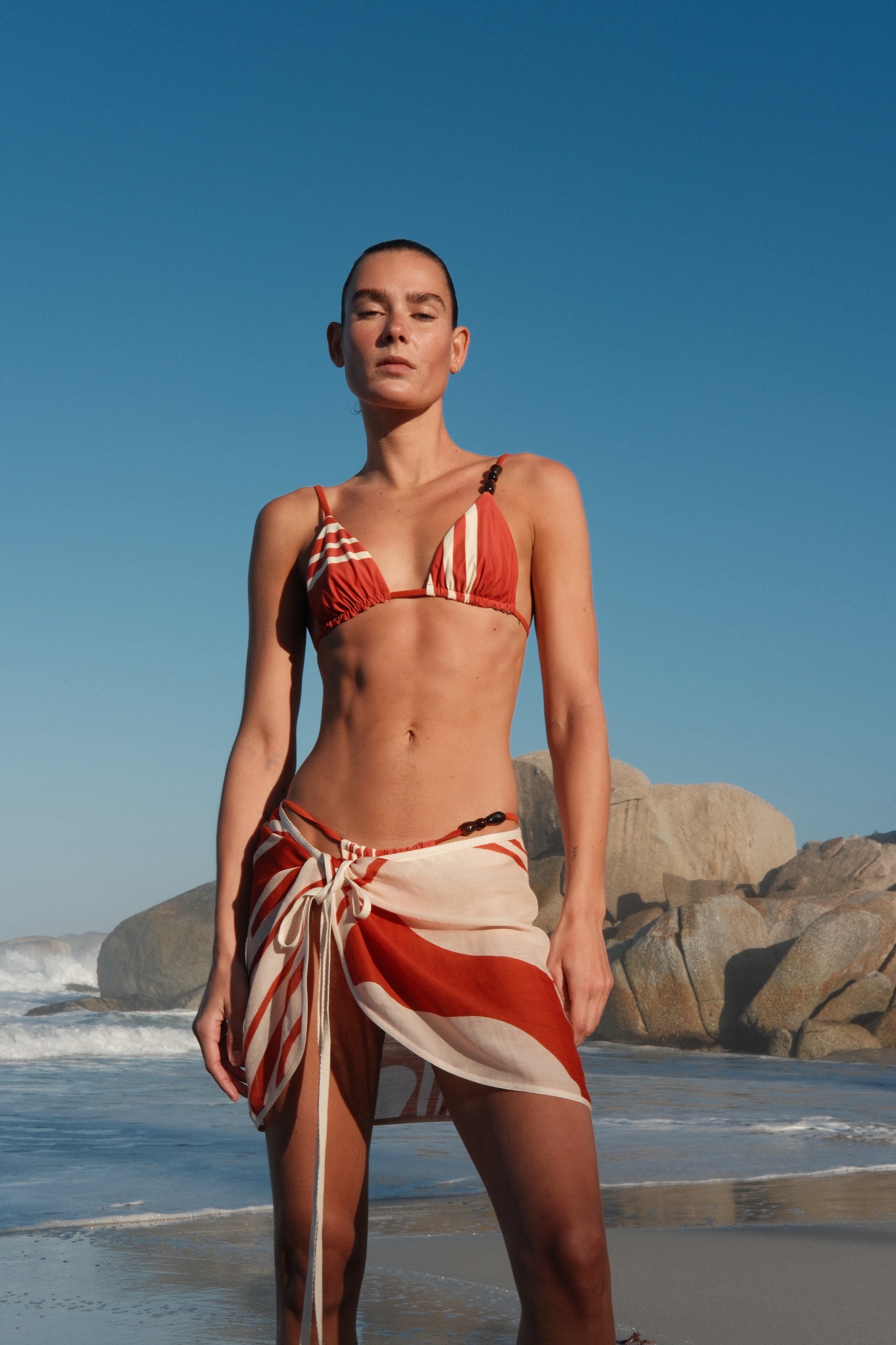 Hibiscus Stripe Calla Sarong - Floral Print Beach Wrap for Women, Summer Vacation, Poolside Lounging, and Tropical Getaways