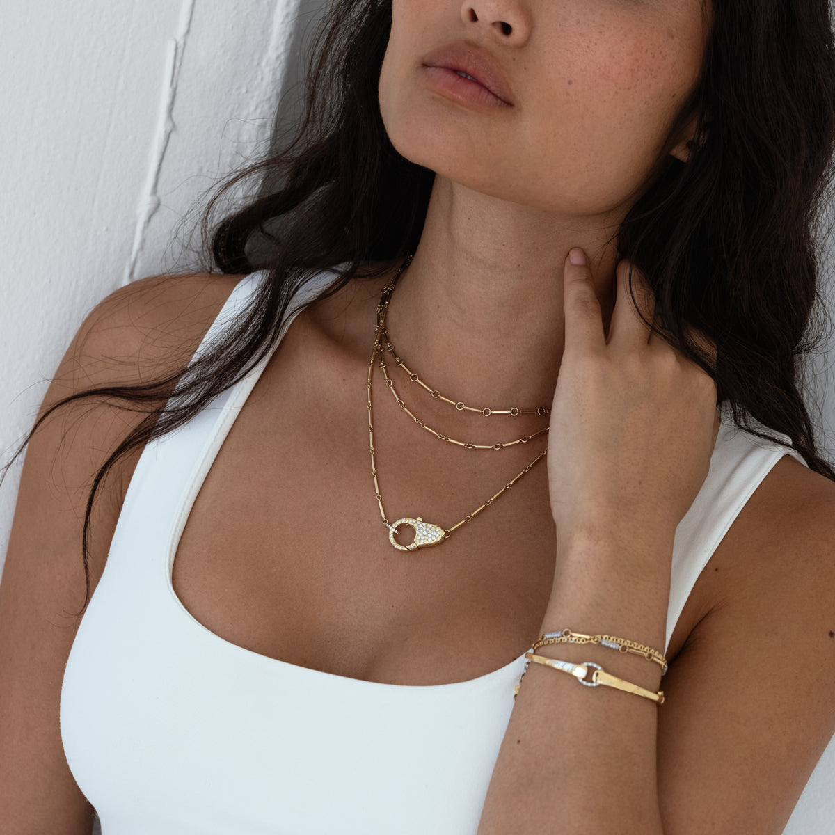Layered Sloan Necklace for Women - Elegant Gold Plated Layered Chain Necklace - Perfect for Everyday Wear, Date Night & Special Occasions
