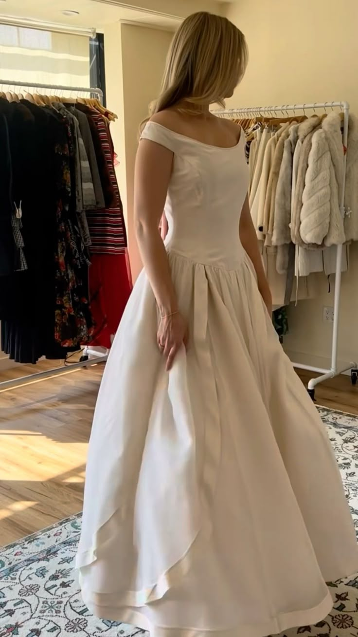 Elegant A-Line White Wedding Dress with Lace Detailing - Perfect for Bridal Ceremonies, Vow Renewals & Formal Events - Style J6378