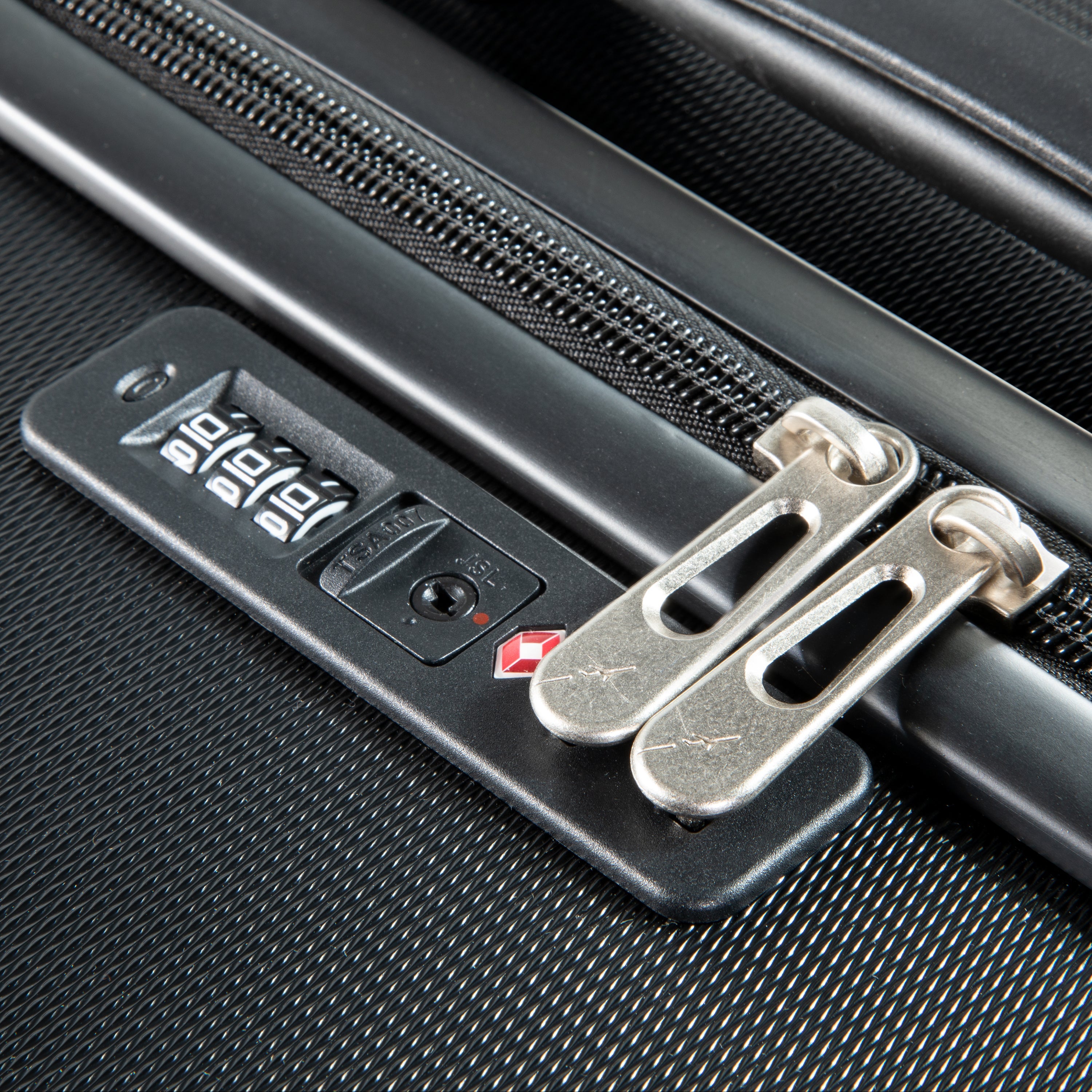 Skyway Epic 2.0 Large Expandable Spinner Luggage - 28 Inch Checked Suitcase with 360° Wheels, TSA Lock & Durable Shell - Perfect for International Travel & Business Trips