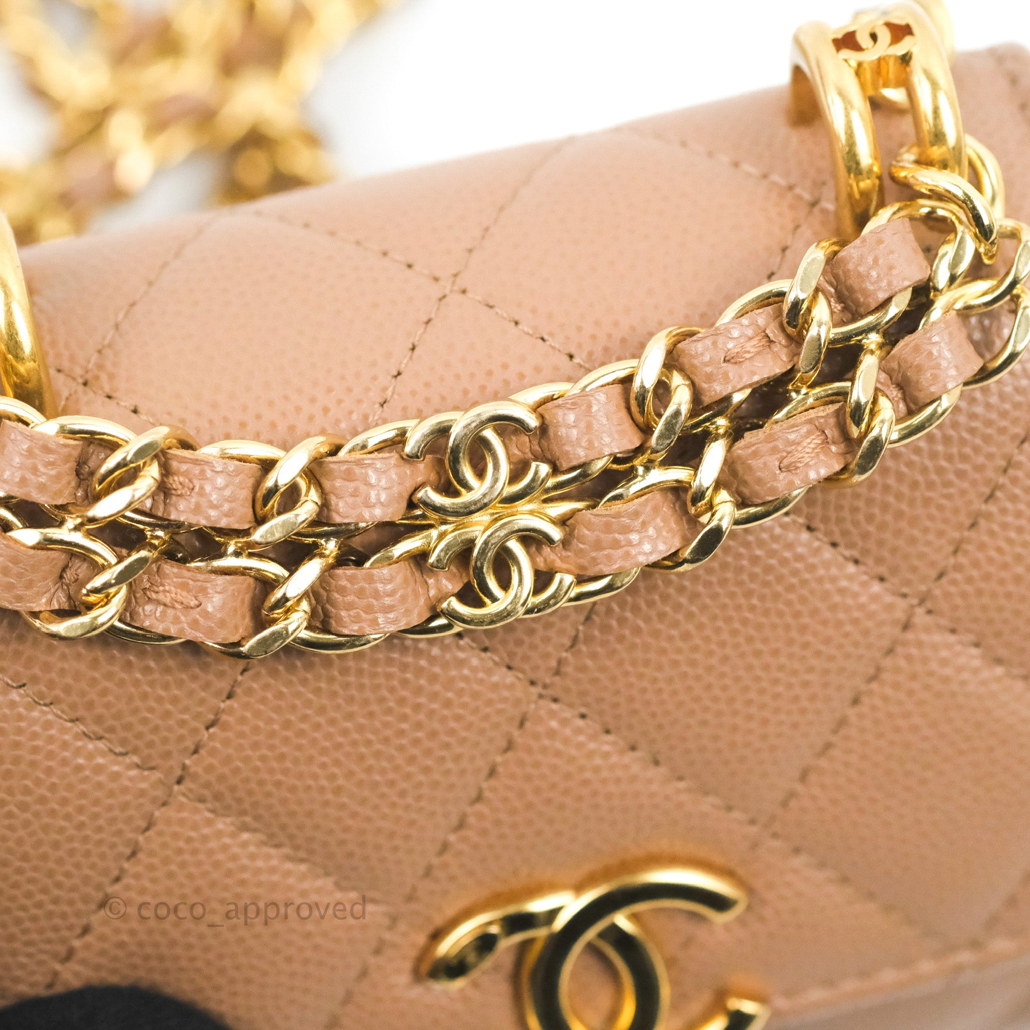 Chanel CC Chain Clutch Bag in Beige Caviar Leather with Gold Hardware - Perfect for Evening Parties, Weddings & Special Occasions