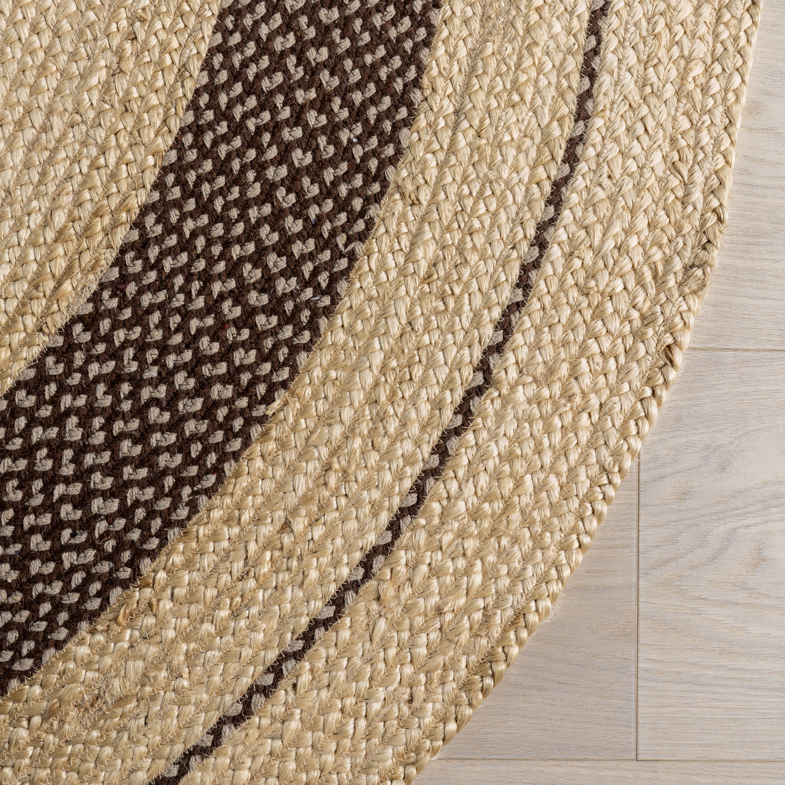 Handwoven Dark Brown Cottage Oval Jute Rug - Natural Fiber Floor Mat for Boho Living Room, Bedroom & Entryway Decor