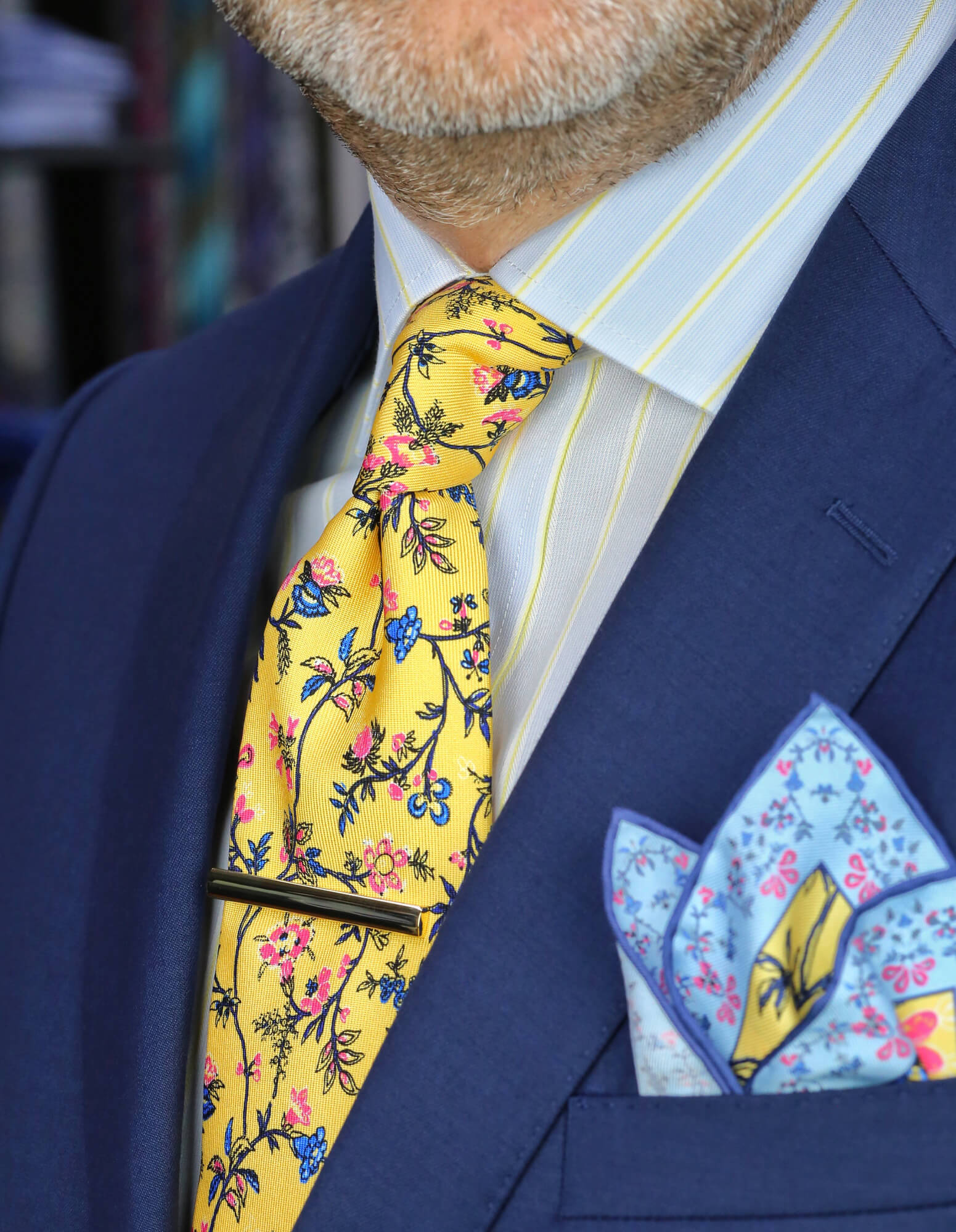 DÉCLIC Staveley Floral Tie for Men - Yellow Silk Necktie - Elegant Wedding & Business Accessory - Perfect for Formal Events & Office Wear