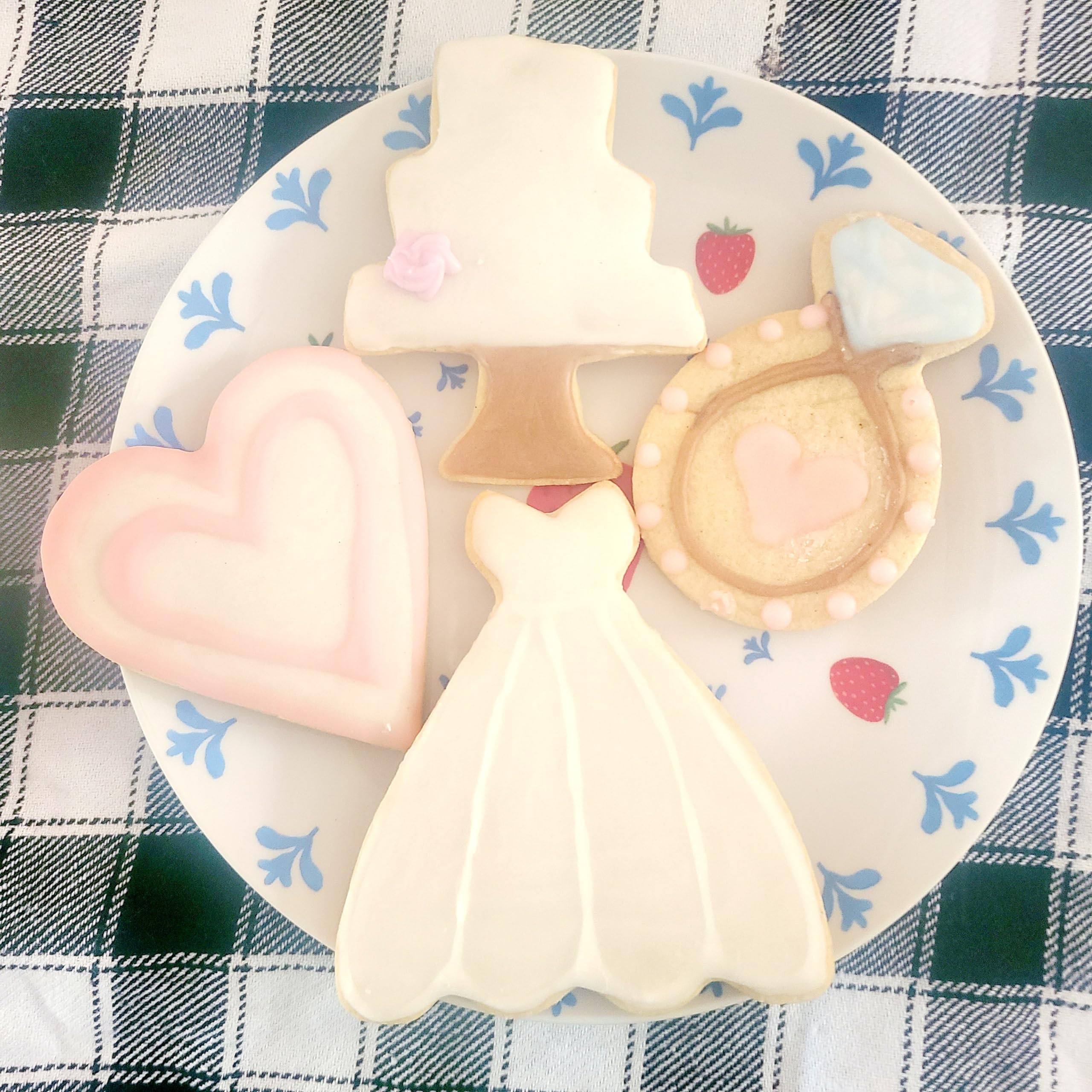 36 Pack Royal Icing Decorated Sugar Cookies - Perfect for Weddings, Bridal Showers & Engagement Party Favors - Elegant Dessert for Celebrations & Special Occasions