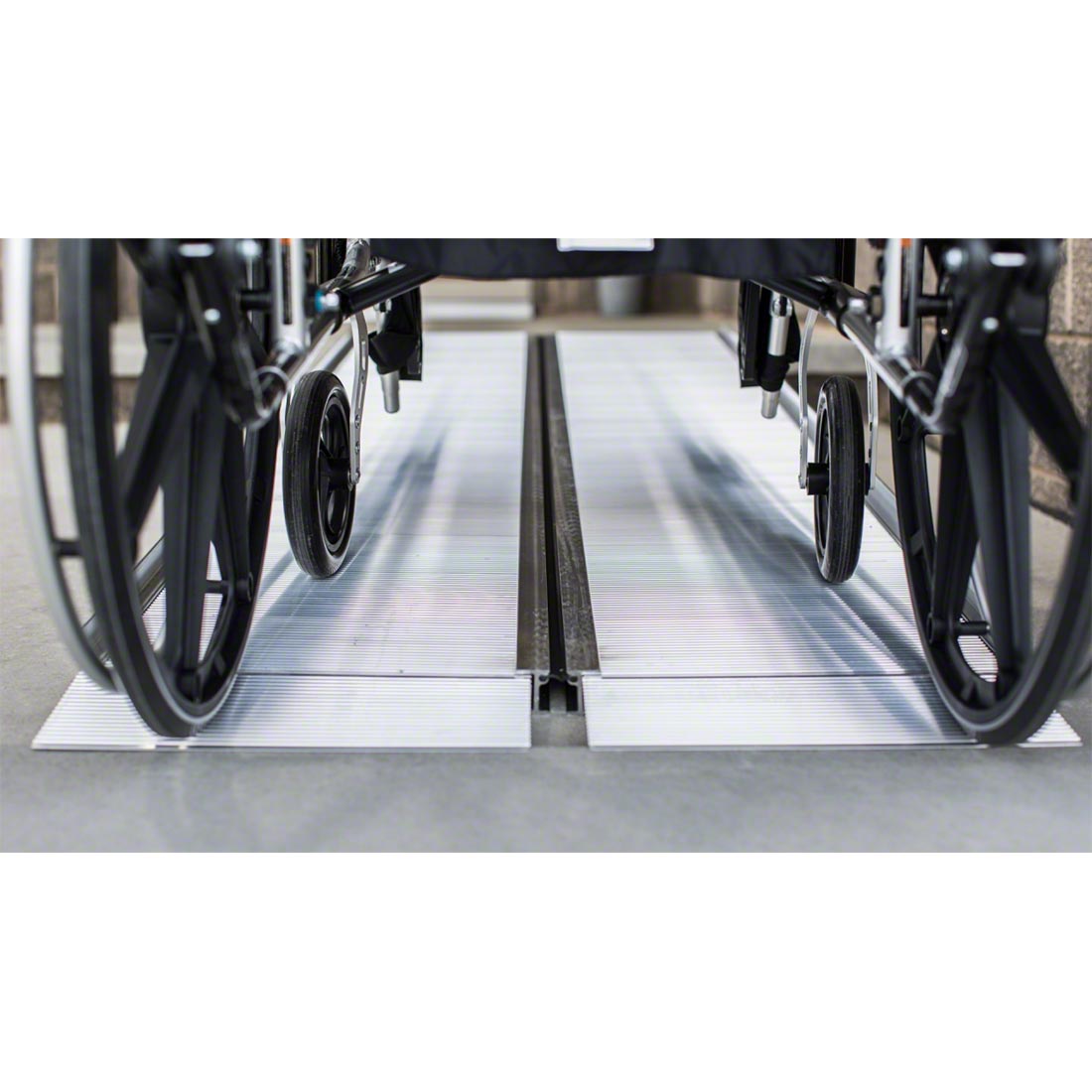 Premium Single Fold Signature Ramps for Suitcases - Lightweight & Durable Travel Accessories - Perfect for Airports, Hotels, and Smooth Mobility