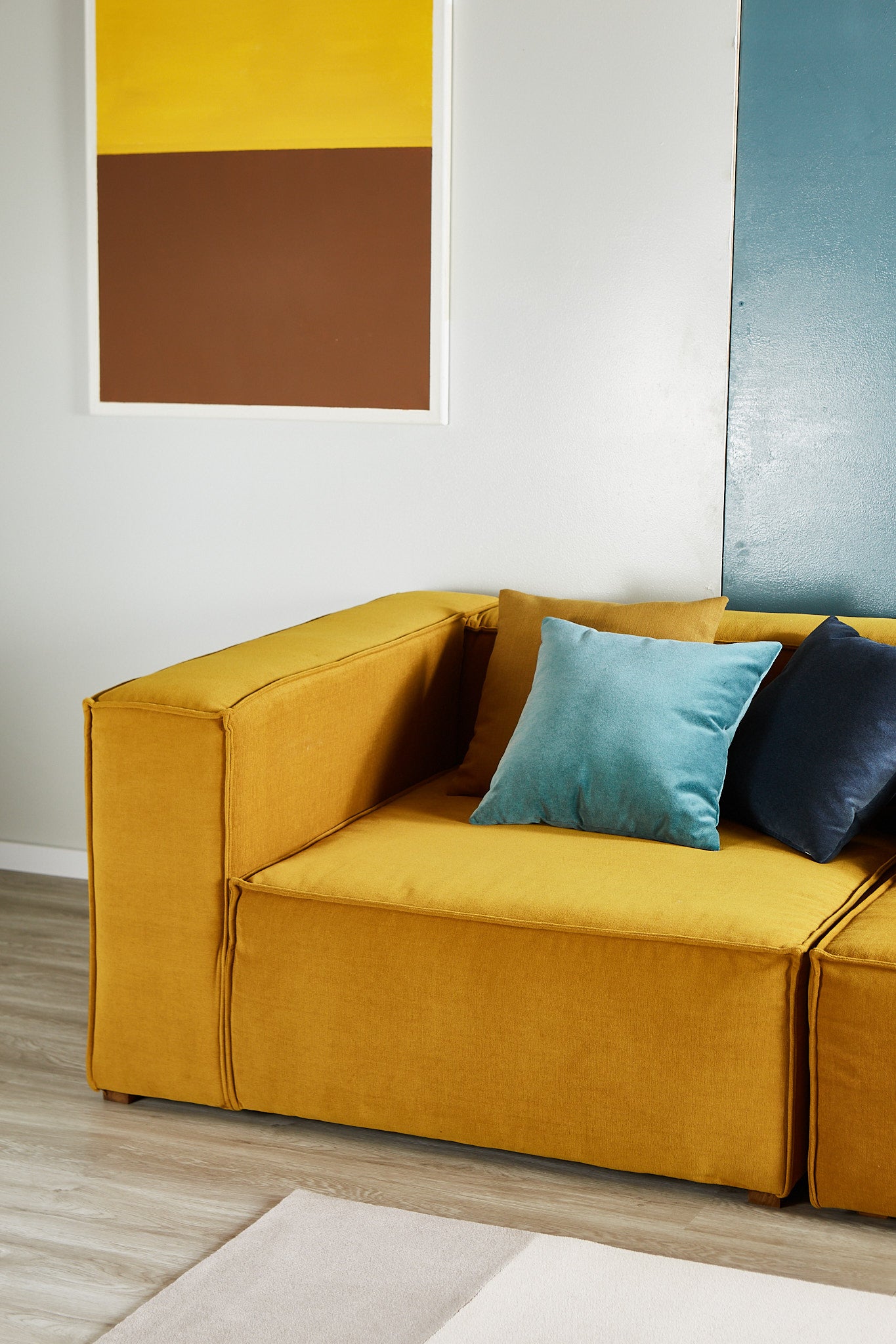 Modular Sofa Set - Modern Bold Design for Living Room, Lounge & Office | Comfortable Sectional Couch with Customizable Configurations