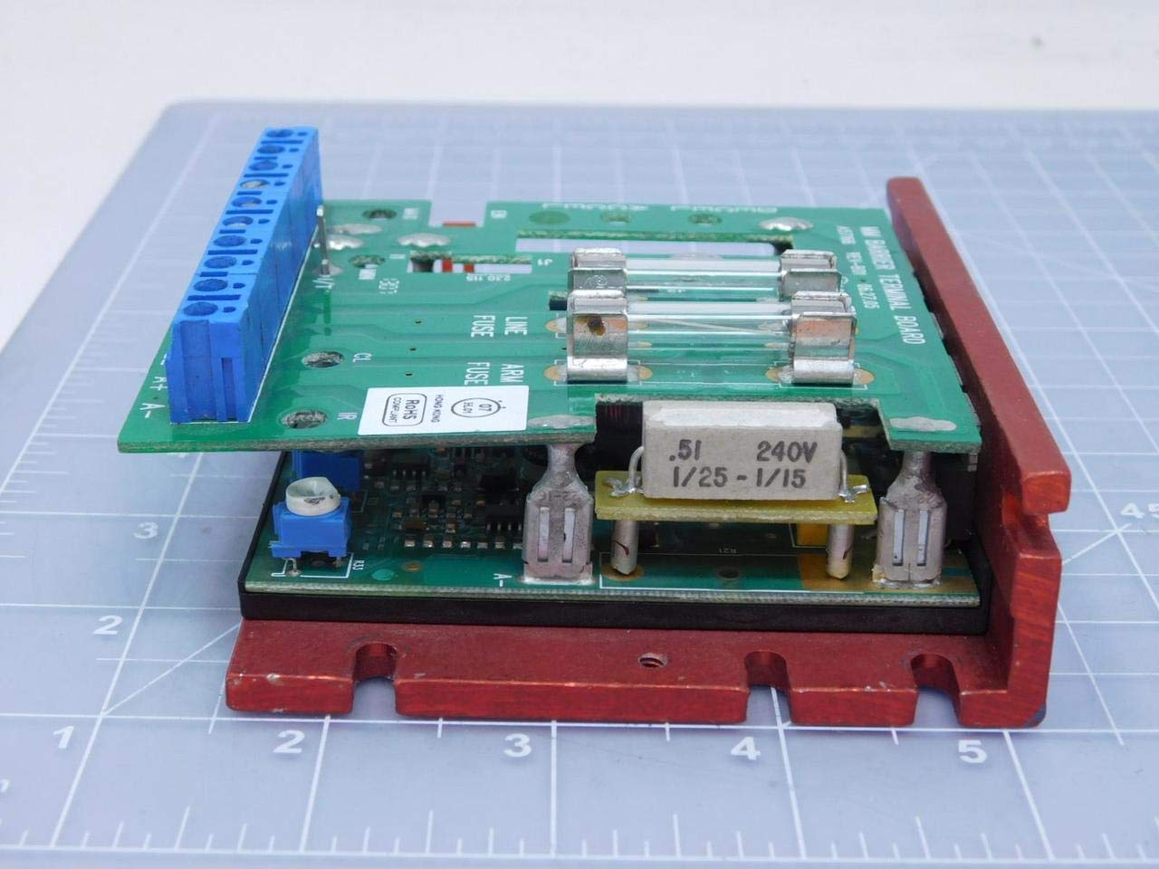 KB ELECTRONICS KBMM-225D Variable Frequency Drive 1.5HP 115VAC / 1.75HP 230VAC 50/60Hz 8A Motor Controller - Perfect for Industrial Automation, HVAC Systems, and CNC Machinery