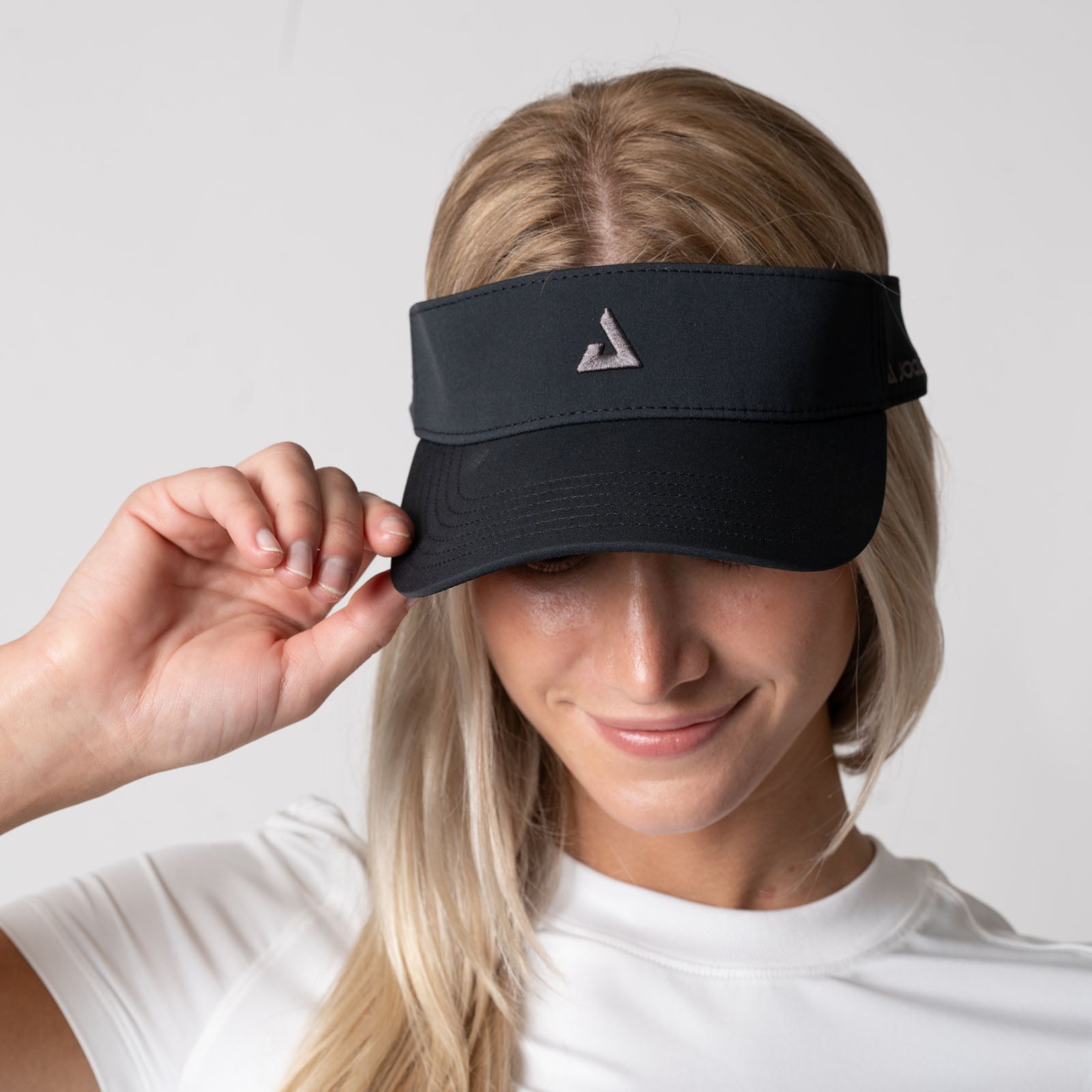 JOOLA Essential Visor - Lightweight & Adjustable Tennis & Badminton Hat for Sun Protection - Perfect for Outdoor Sports, Running, and Beach Activities