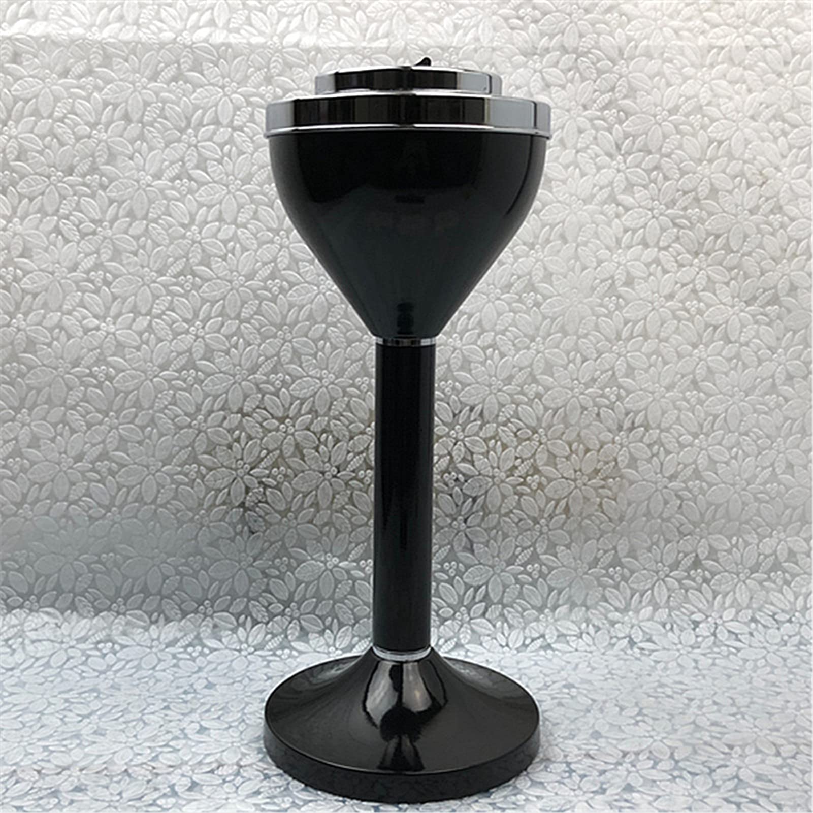 Adjustable Windproof Standing Ashtray with Lid - Contemporary Metal Floor Ashtray for Outdoor Patio, Home & Office - Perfect for Smoking Areas, Gardens, Balconies and Backyard Gatherings