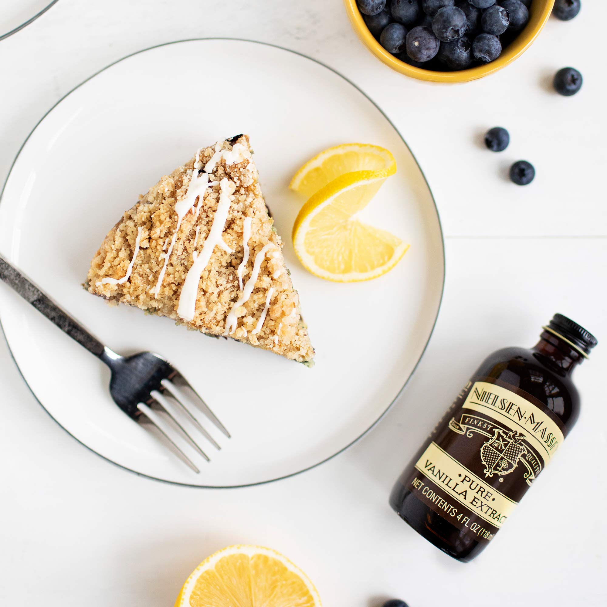 Nielsen-Massey Pure Vanilla Extract - 8oz Bottle for Baking, Cooking & Desserts | Premium Flavor Enhancer for Cakes, Cookies & Ice Cream