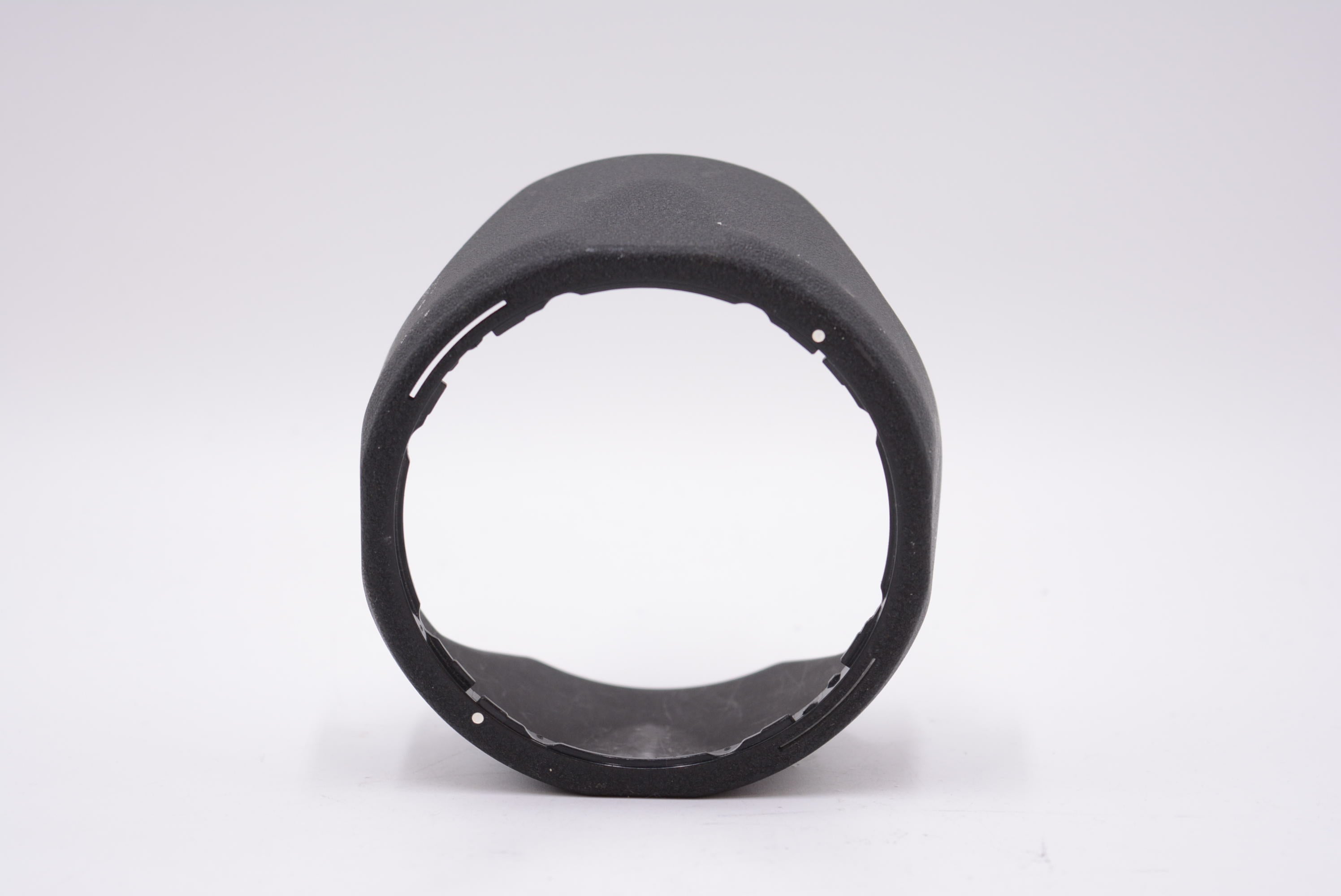 Original Nikon HB-19 Lens Hood for Nikkor 28-70mm f/2.8D IF-ED Lens - Compatible with Nikon DSLR Cameras - Durable & Lightweight - Perfect for Outdoor Photography, Portraits & Low-Light Shooting