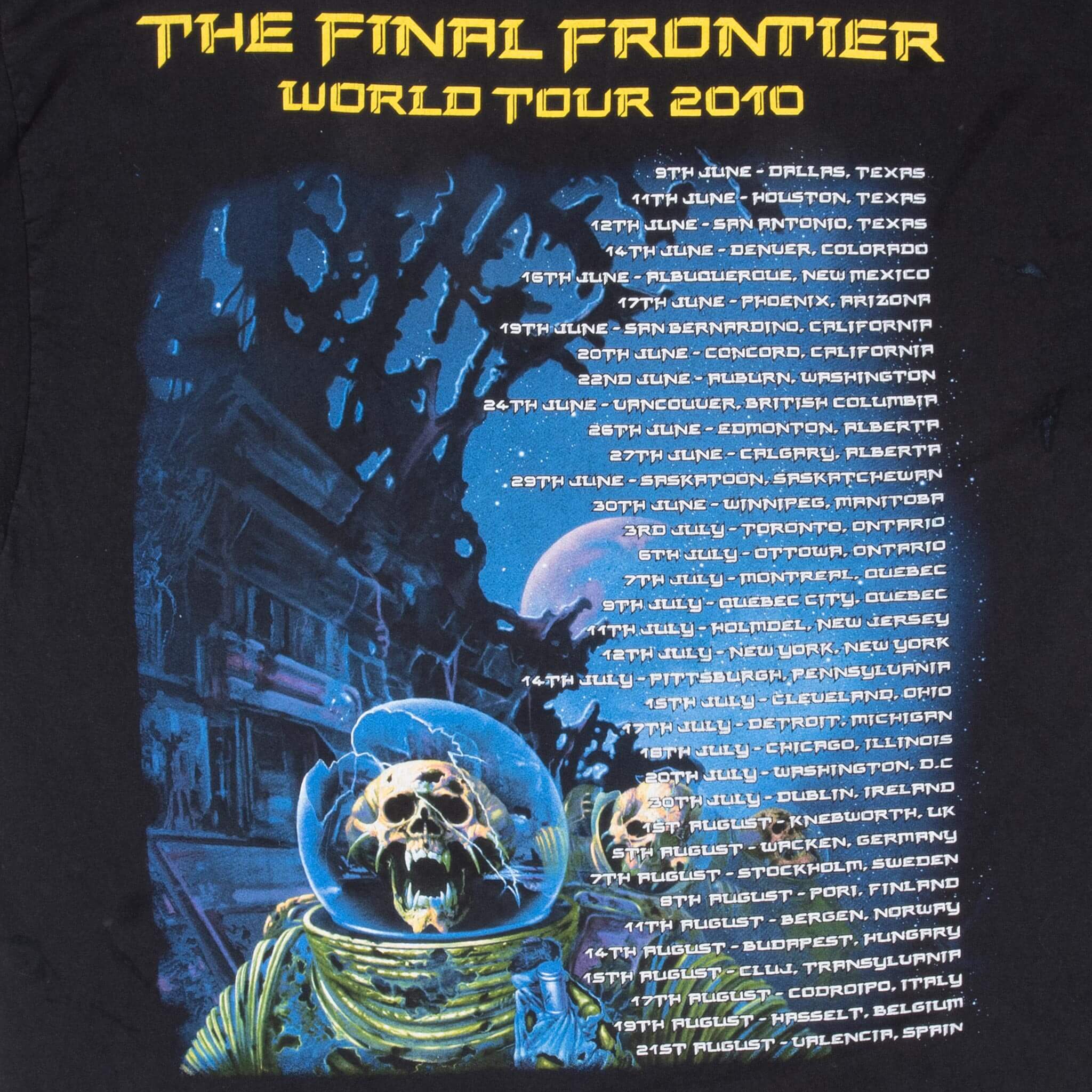 Vintage Iron Maiden The Final Frontier Tour 2010 Graphic T-Shirt XL - Classic Rock Band Tee for Concerts & Casual Wear