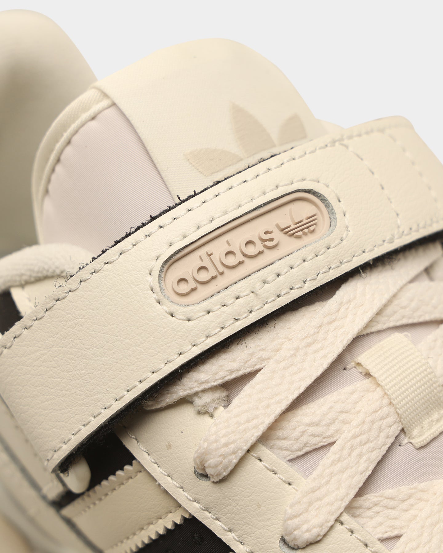 Adidas Women's Forum Low Sneakers - Off White/Cream - Casual Walking Shoes for Women | Perfect for Gym, Running & Everyday Wear