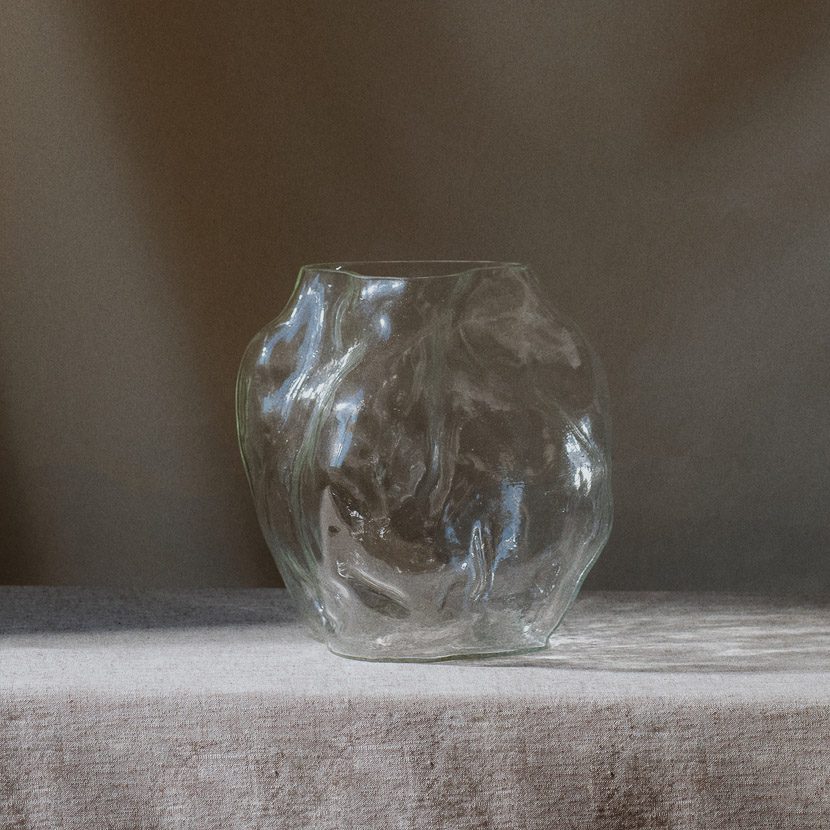 NEW WORKS Blaehr Large Clear Glass Vase - Elegant Home Decor for Living Room, Dining Table & Wedding Centerpieces