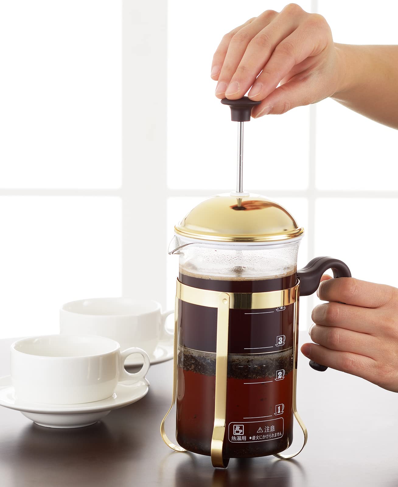 Yoshikawa SJ3306 25.4 oz (750ml) Glass French Press Coffee Maker & Tea Infuser - 5 Cup Capacity with Measurement Marks, Premium Japanese Design in Mocha Brown - Perfect for Home, Office or Camping Brewing