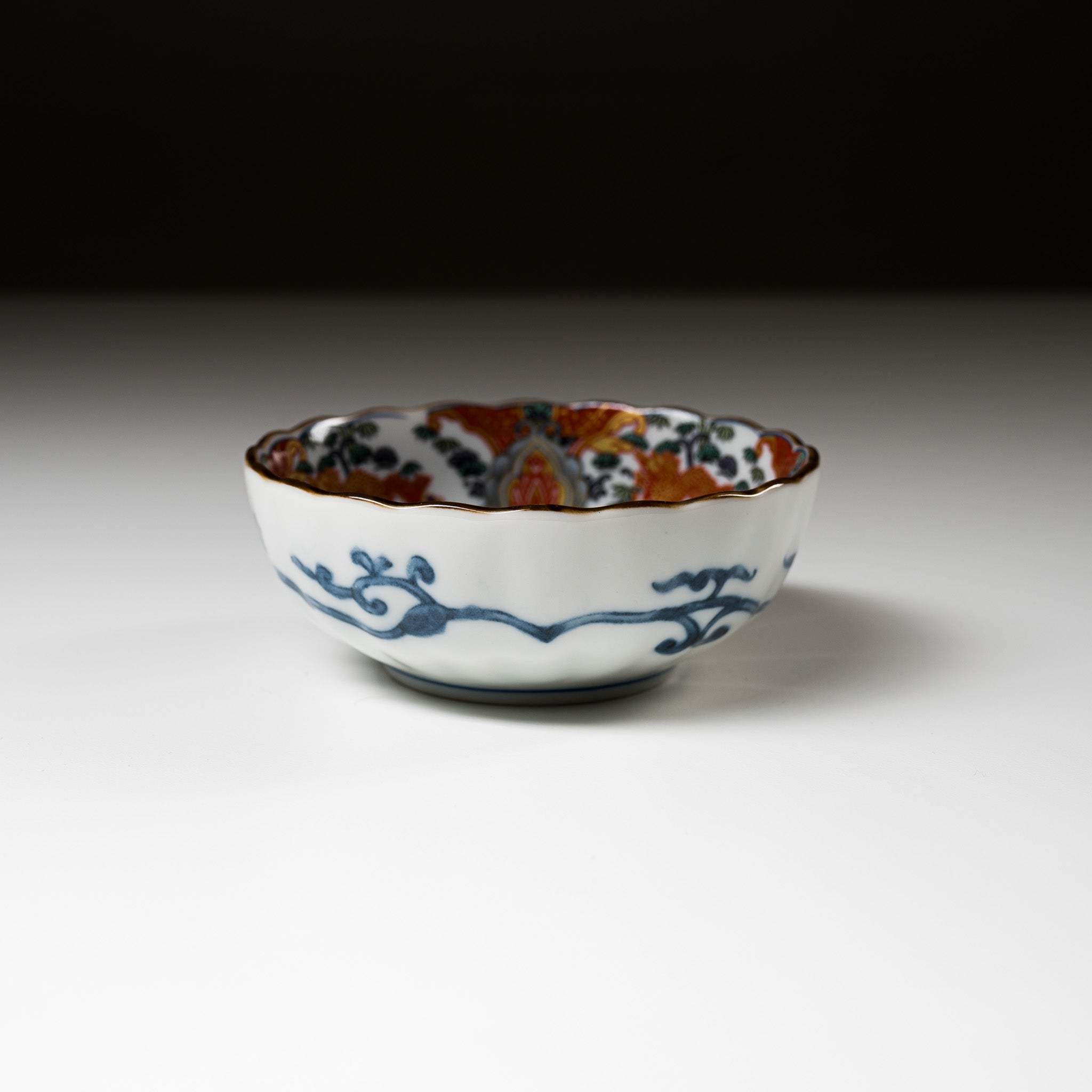 Somenishiki Dragon Small Serving Bowl 10cm - Japanese Ceramic Rice Bowl for Sushi, Soy Sauce, and Side Dishes - Perfect for Home Dining and Asian Cuisine