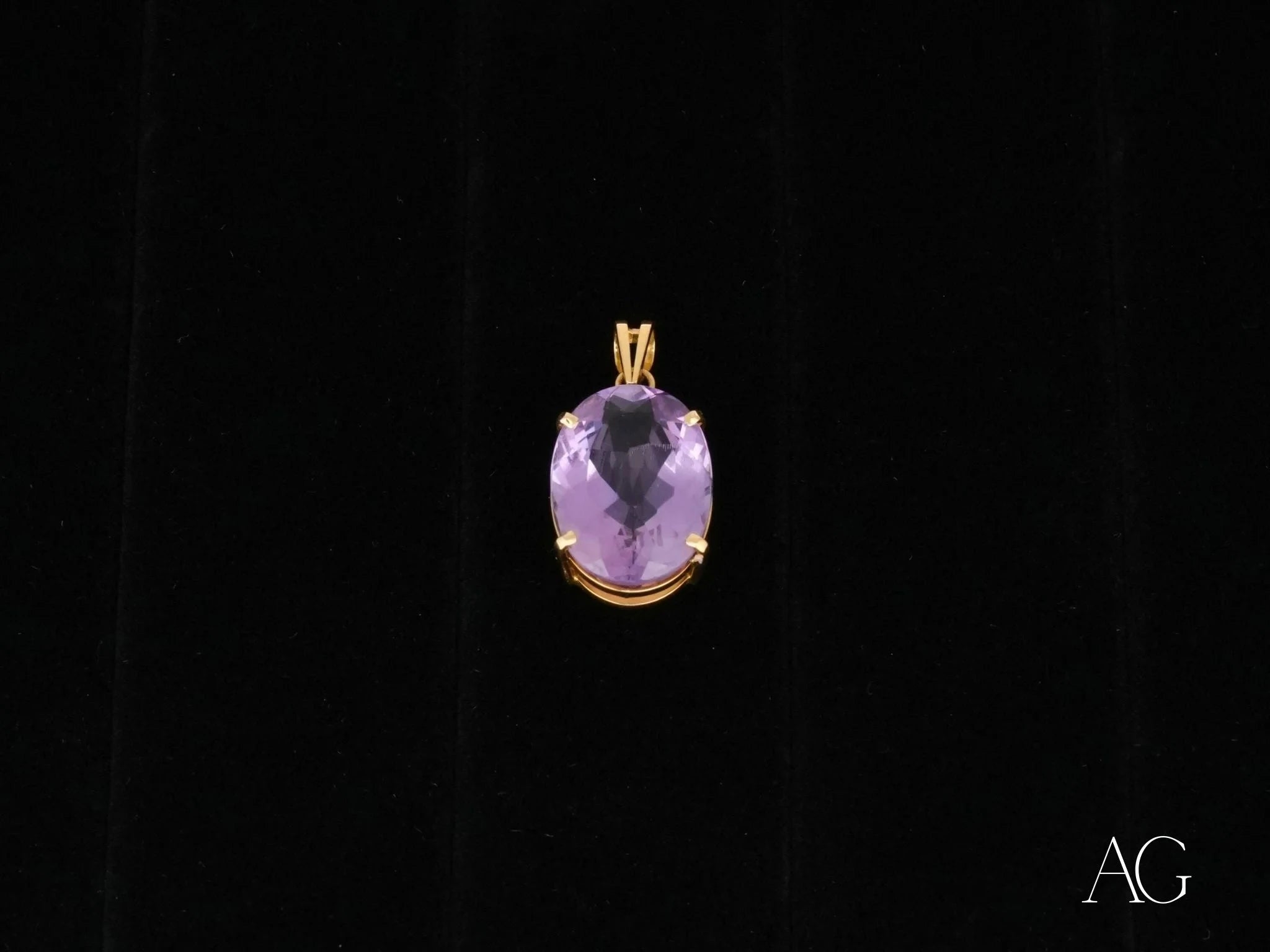 Natural Amethyst Crystal Pendant Necklace for Women - Healing Stone Jewelry for Meditation, Yoga & Spiritual Gifts