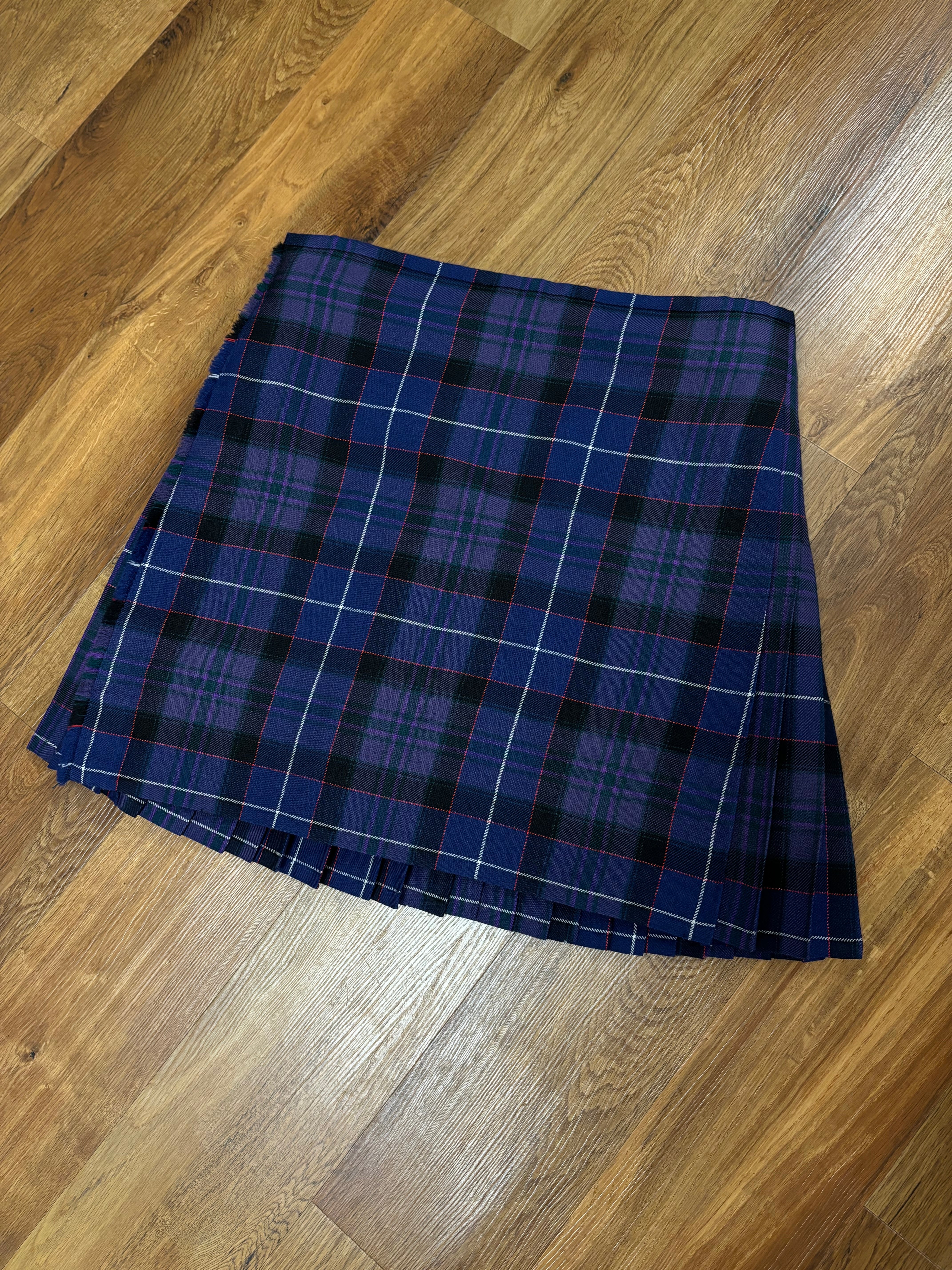 Vintage 7 Yard Western Isles Kilt - 40