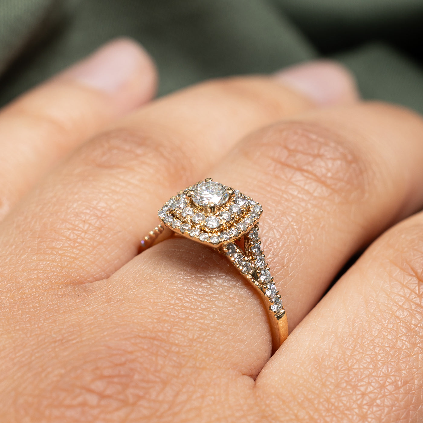 0.92ctw Diamond Double Halo Tapered Engagement Ring for Women - Size 8.5 | Elegant Wedding Band, Proposal Gift & Anniversary Jewelry | Perfect for Bridal, Valentine's Day & Special Occasions